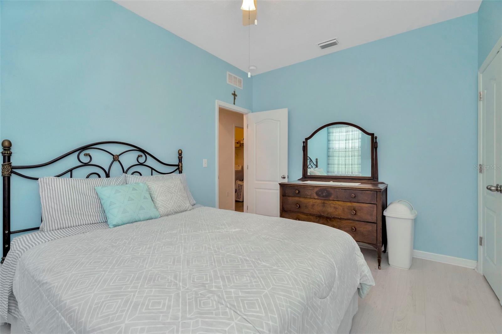 Image 28 of 41 For 11240 Merganser Way