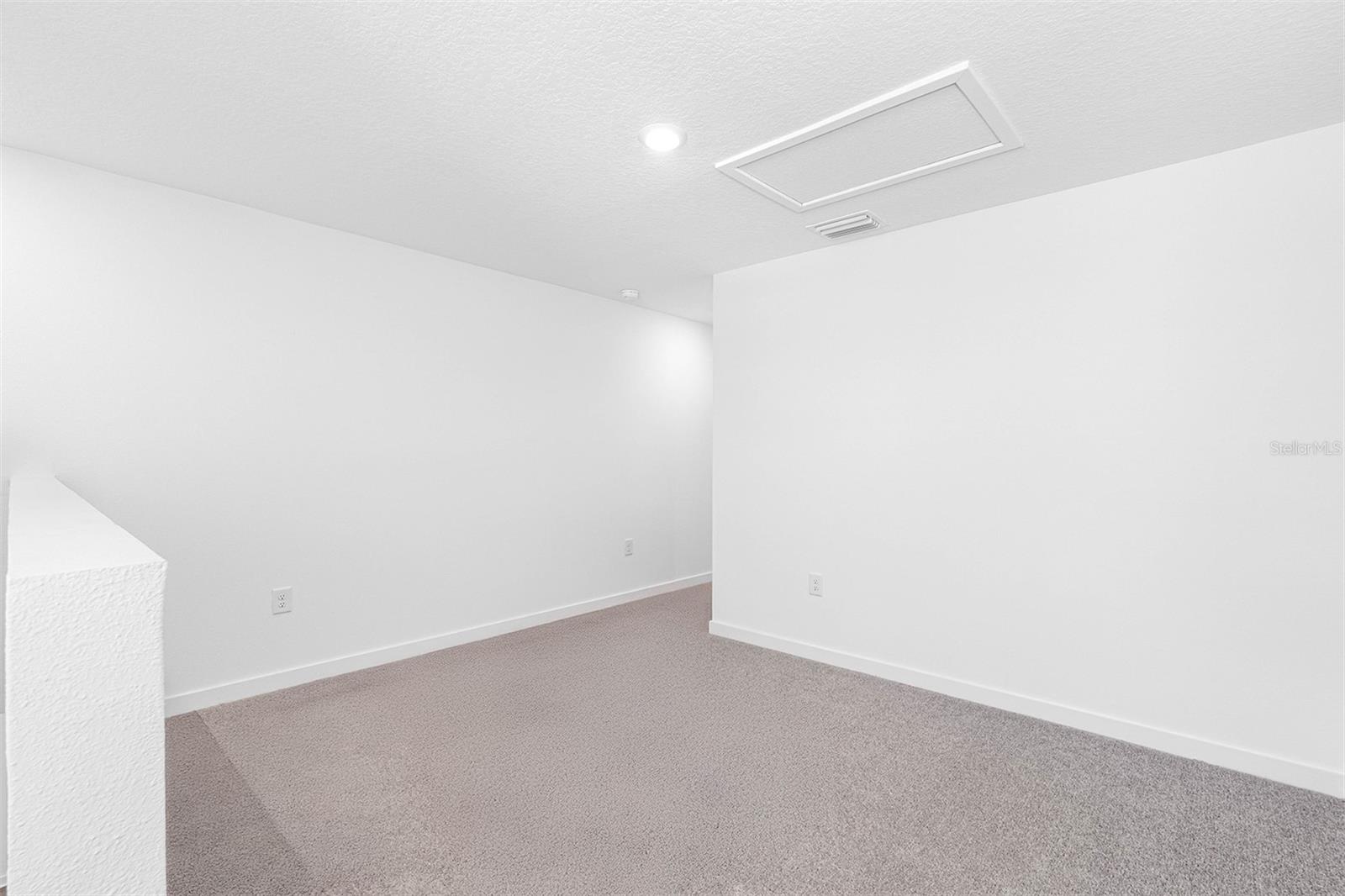 Listing photo id 4 for 10405 Timbercrest Road