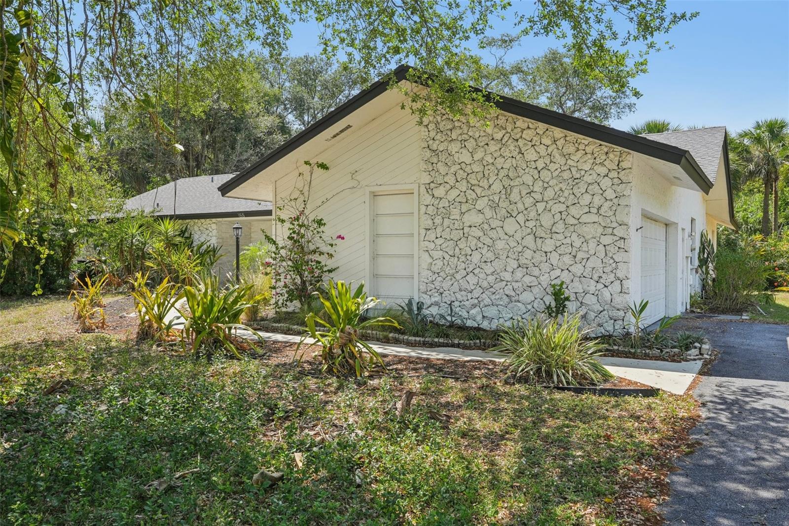 Image 18 of 97 For 155 Old Tamiami Trail