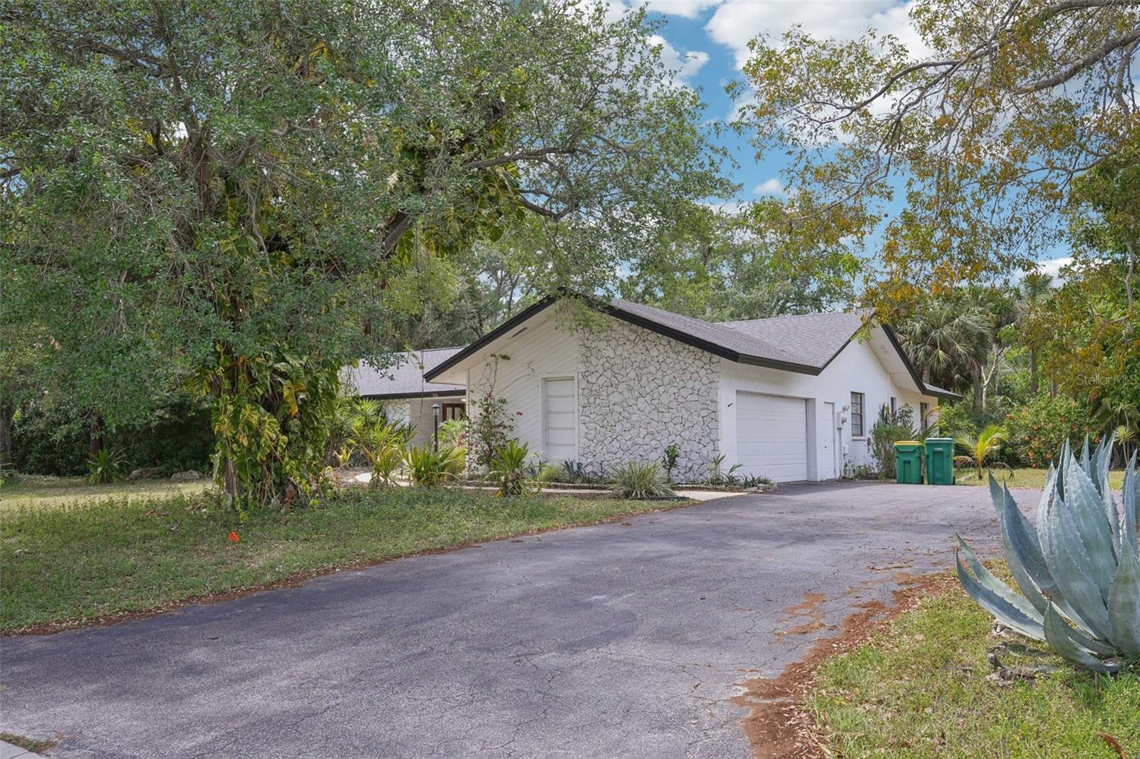 Image 2 of 97 For 155 Old Tamiami Trail