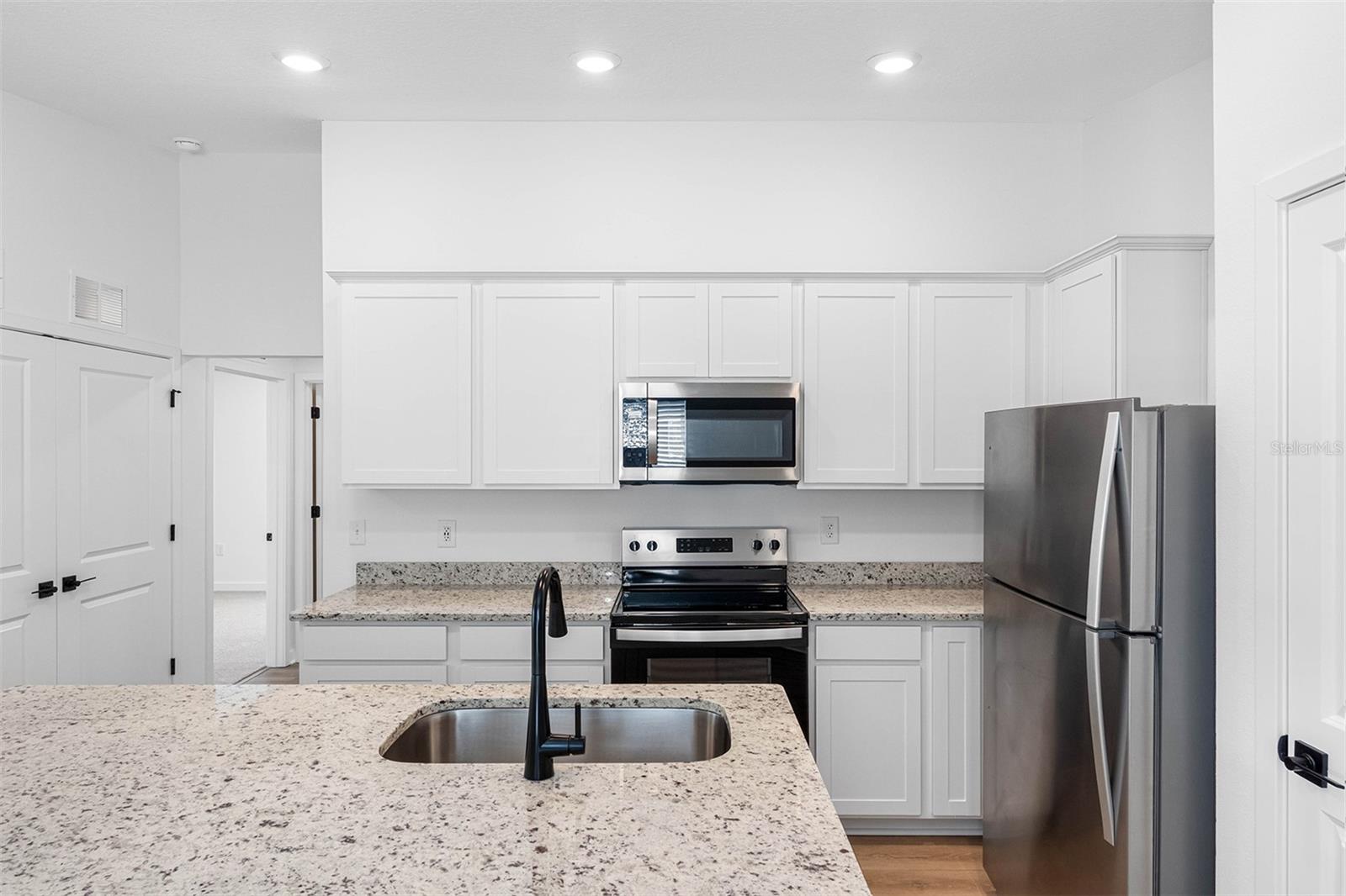 Listing photo id 1 for 12027 Norvell Road