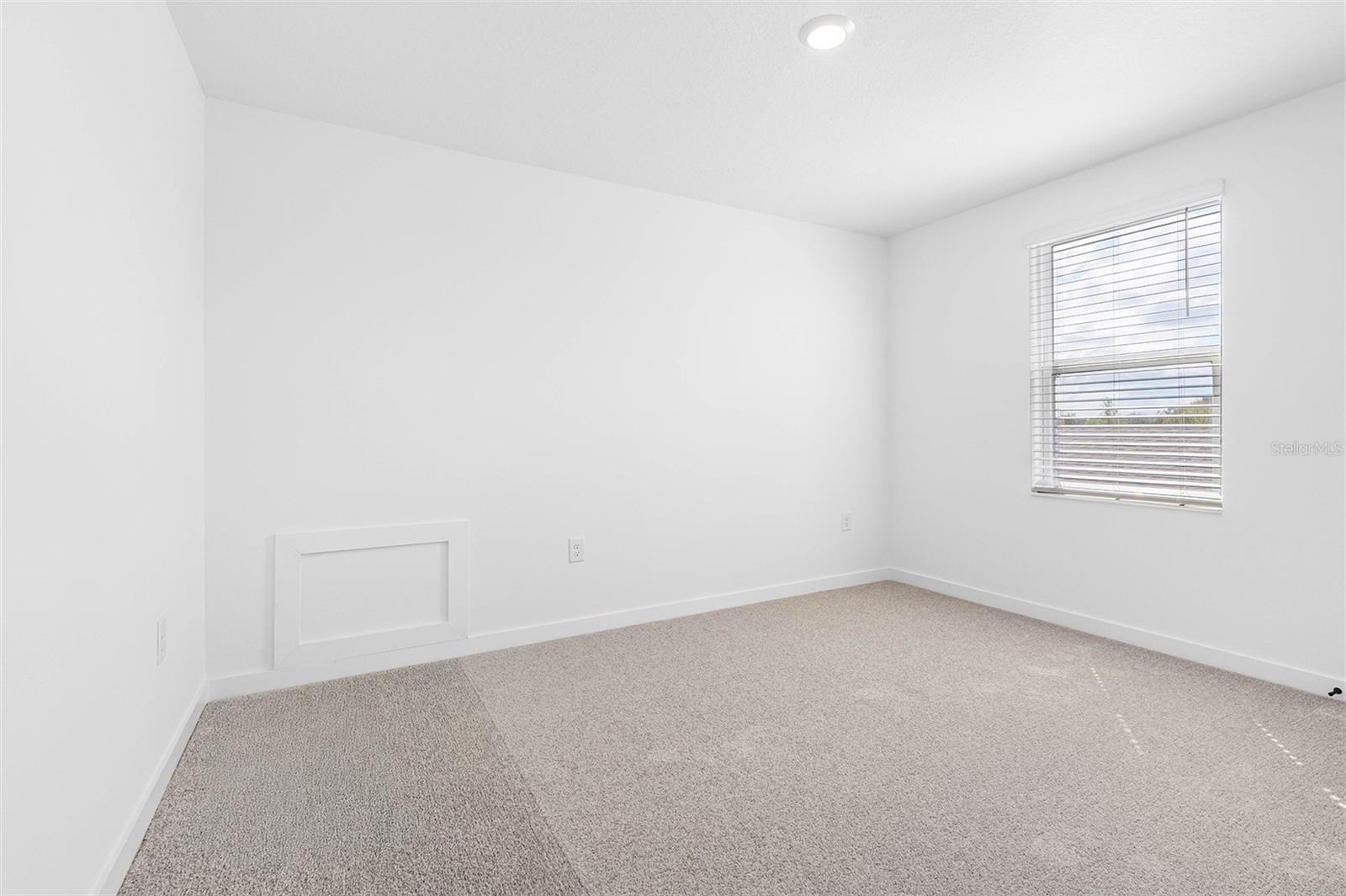 Listing photo id 7 for 12027 Norvell Road