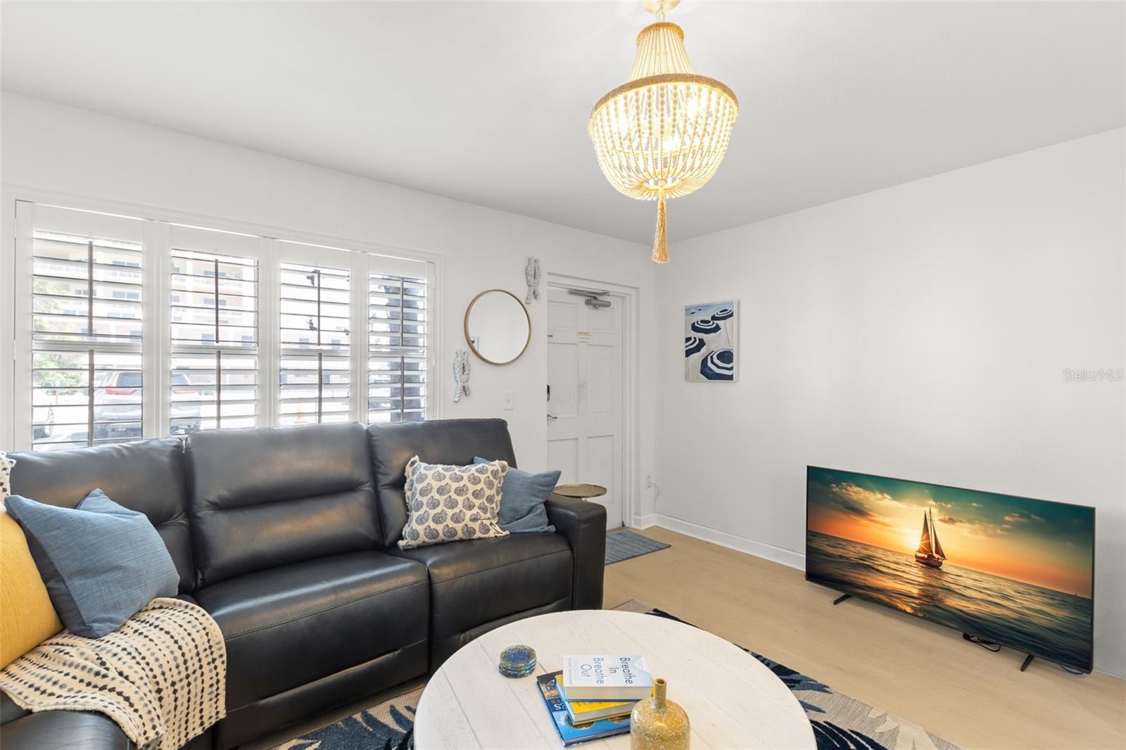 Image 6 of 35 For 10280 Gulf Boulevard 12