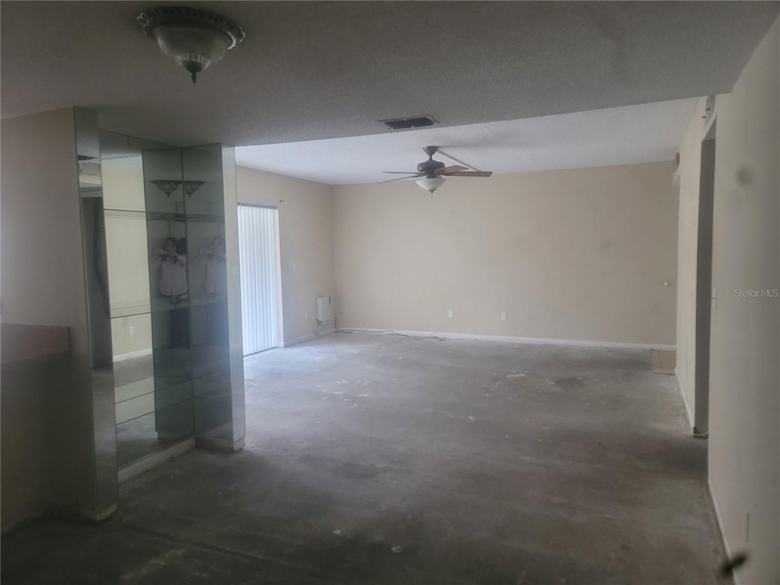 Image 13 of 49 For 5125 Puritan Circle 1103