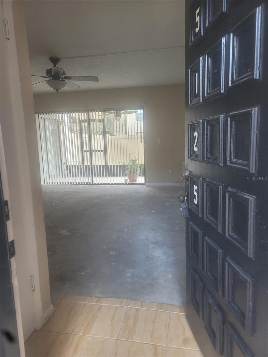 Image 6 of 49 For 5125 Puritan Circle 1103