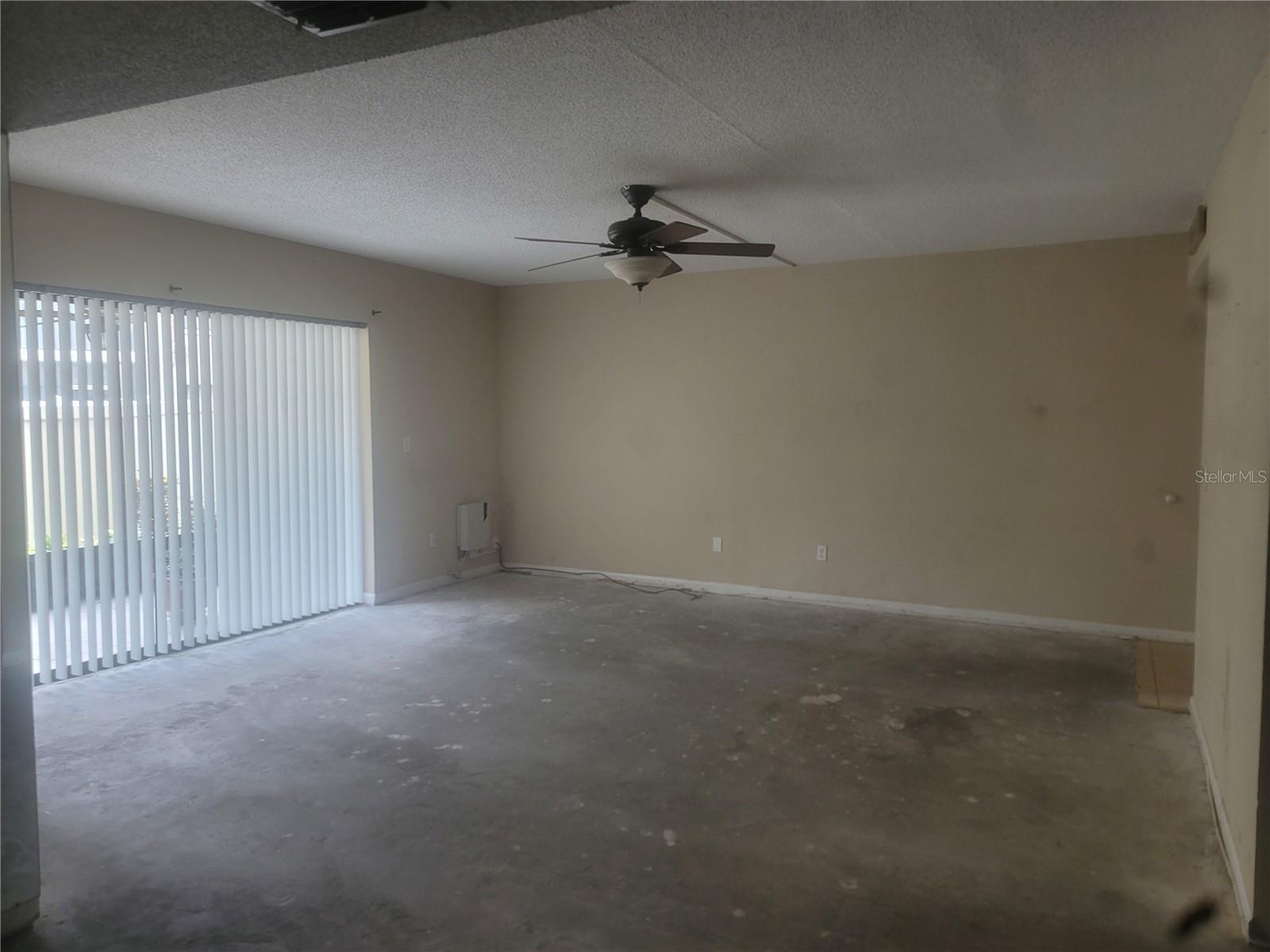 Image 9 of 49 For 5125 Puritan Circle 1103
