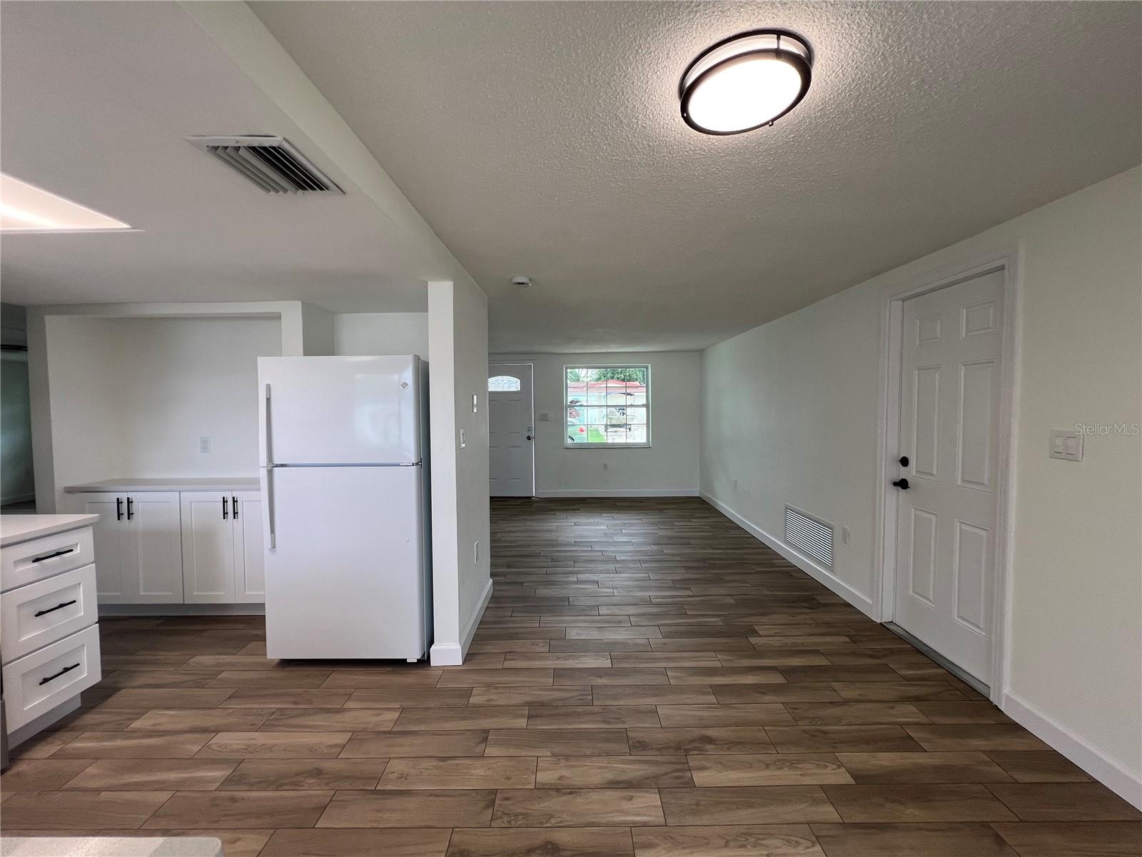 Image 4 of 20 For 7315 Brentwood Drive