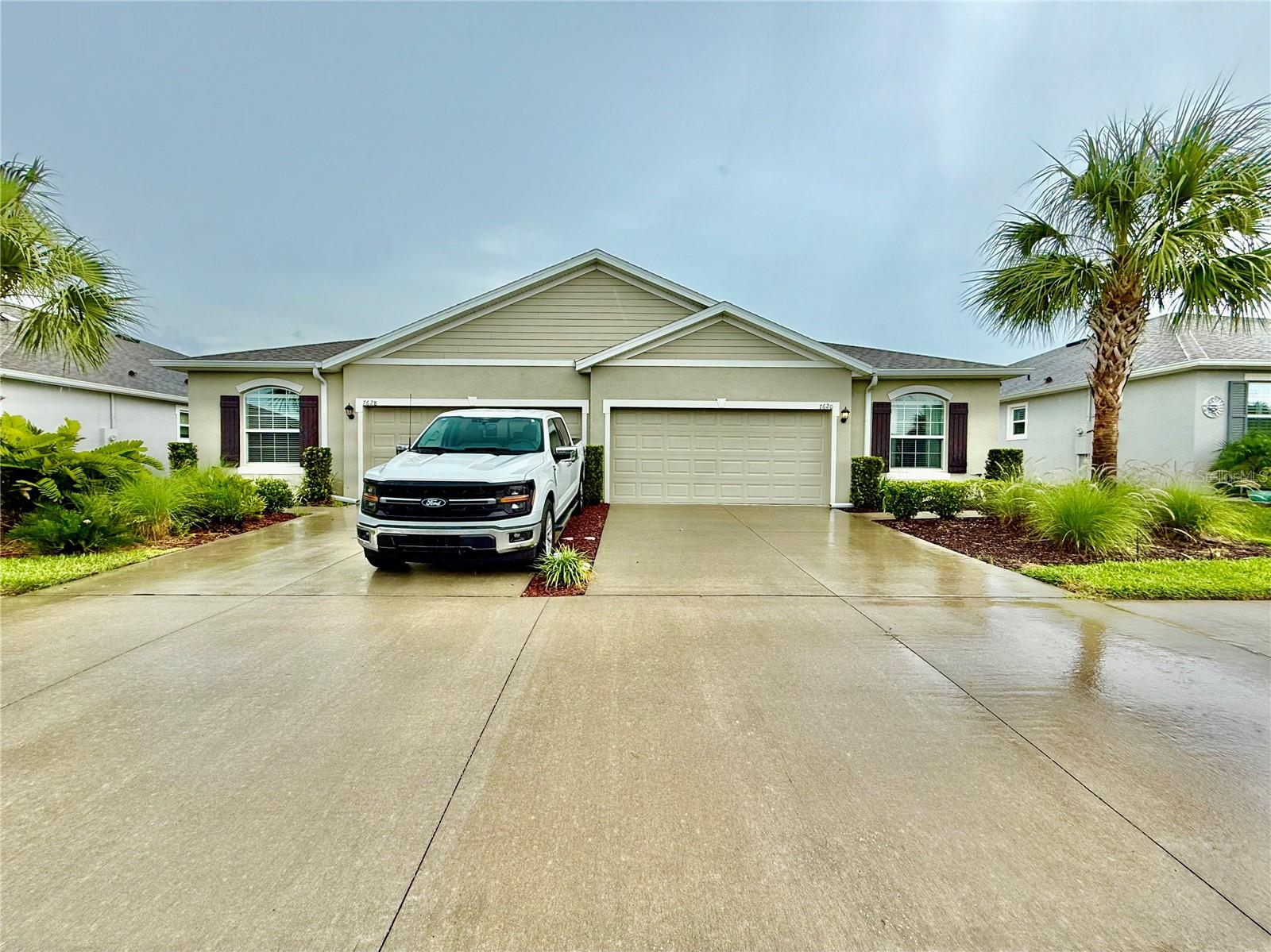 Image 3 of 42 For 7620 Stonebrook Circle