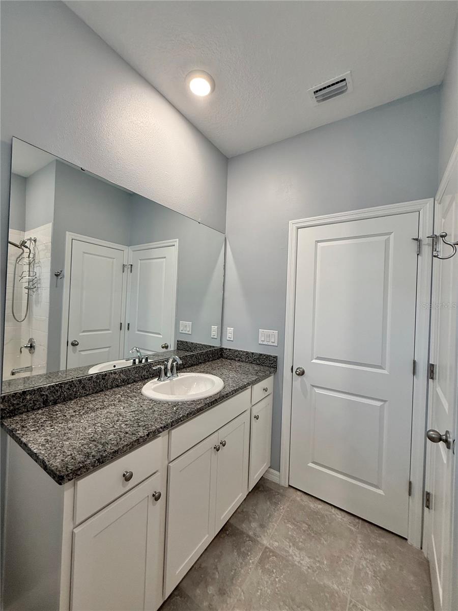 Image 33 of 42 For 7620 Stonebrook Circle