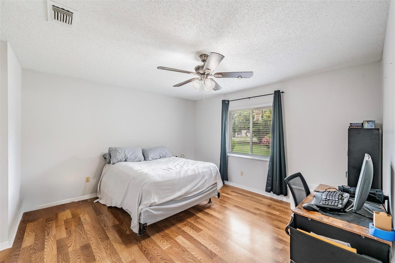 Image 37 of 51 For 1209 Wild Feather Lane