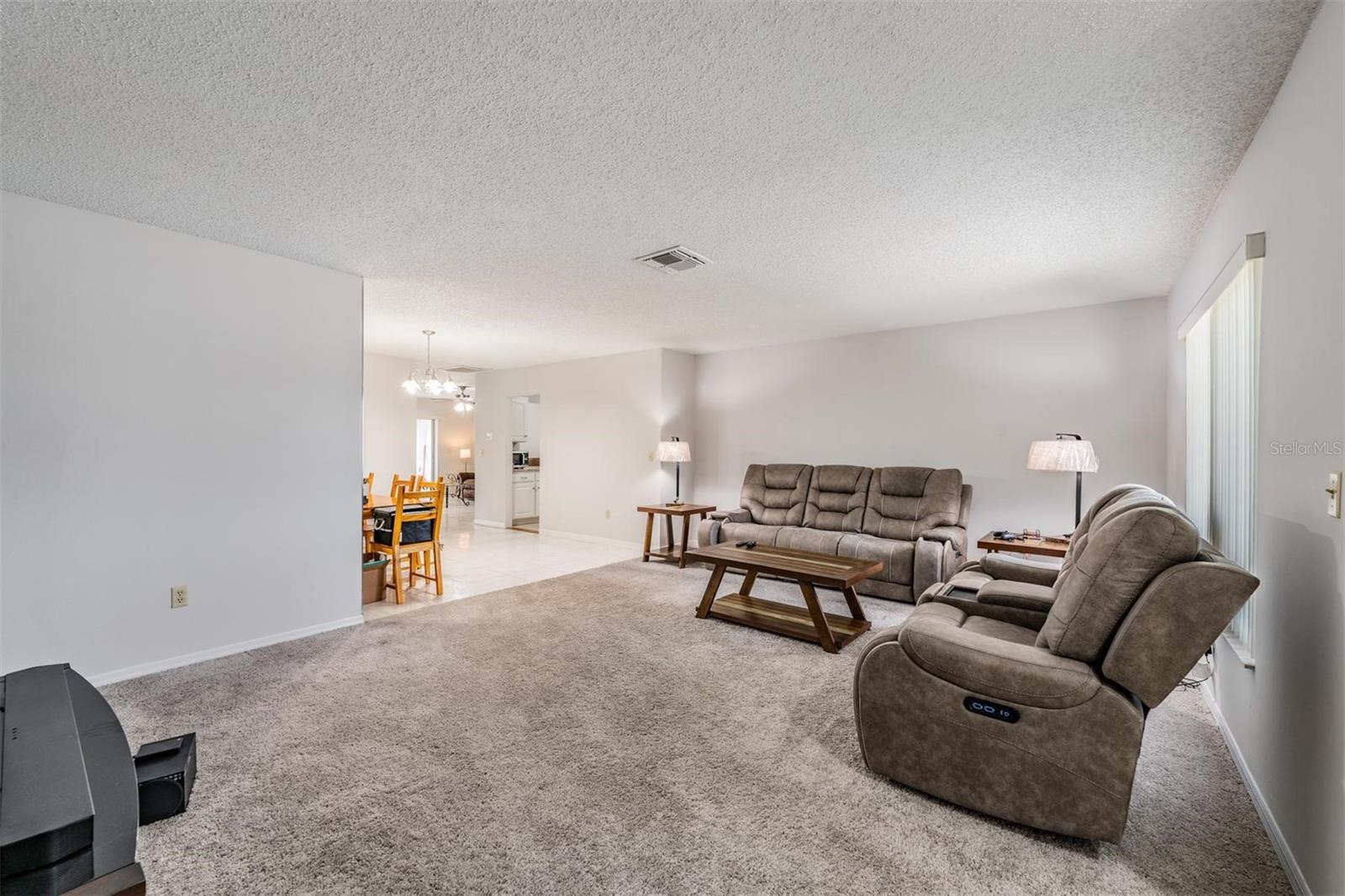 Image 6 of 51 For 1209 Wild Feather Lane