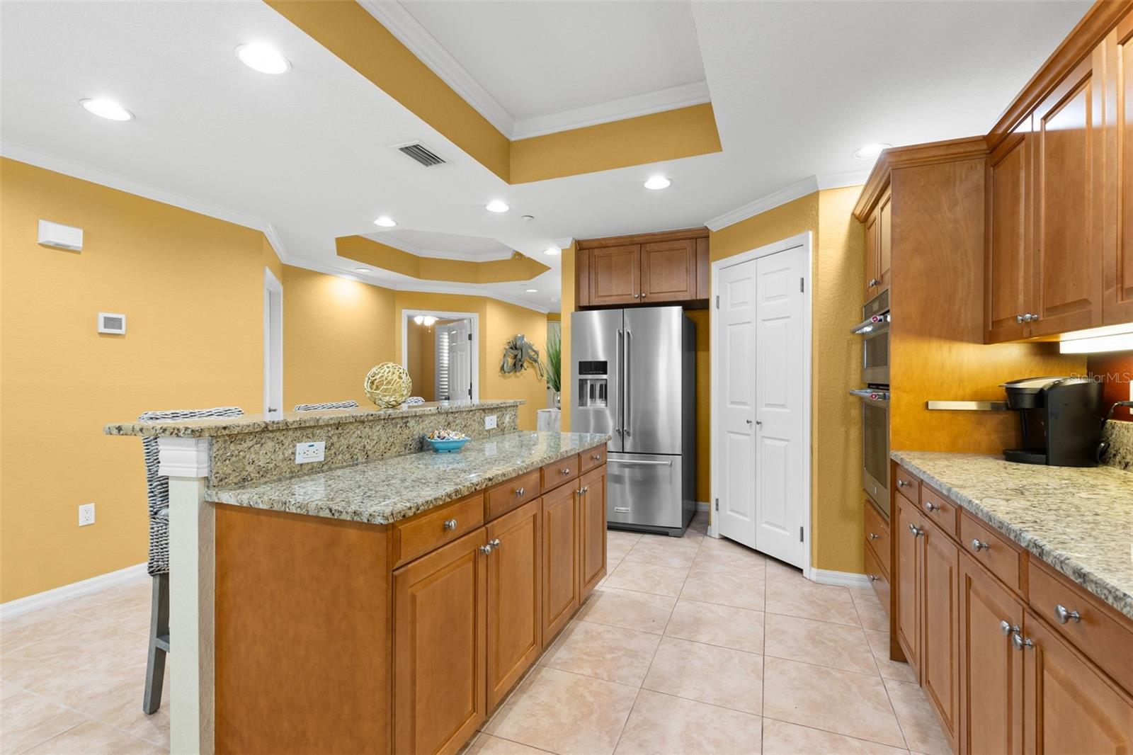 Image 14 of 41 For 3805 Gulf Boulevard 401