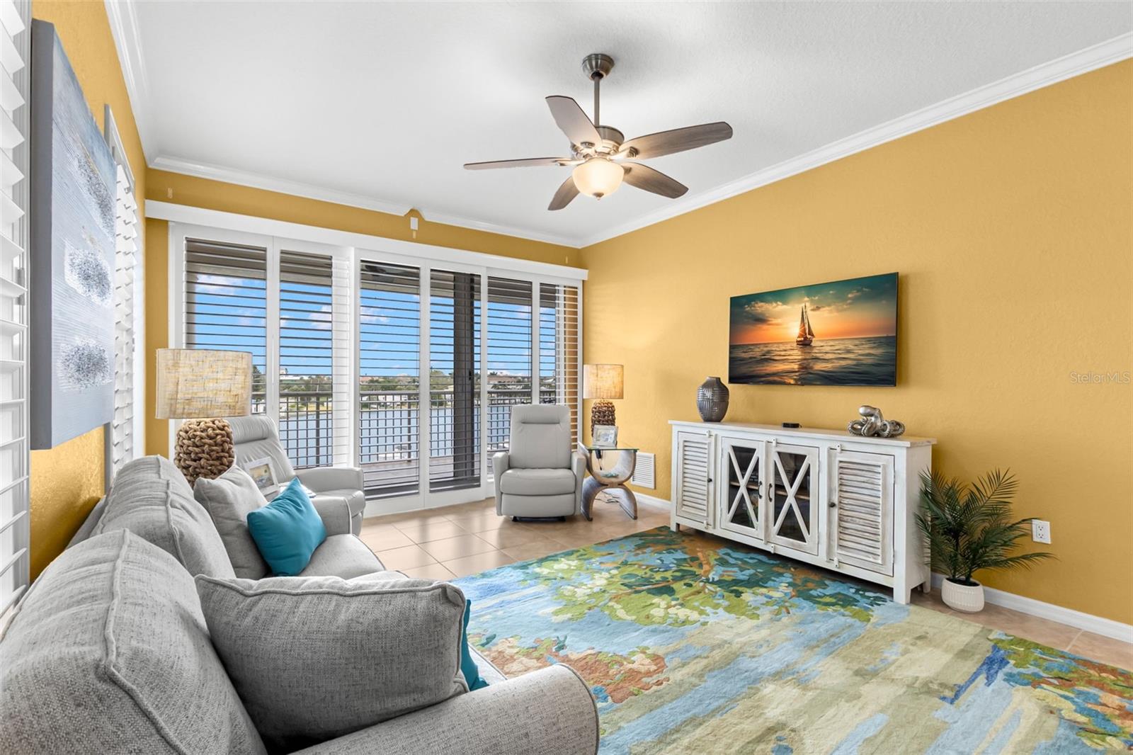 Image 17 of 41 For 3805 Gulf Boulevard 401