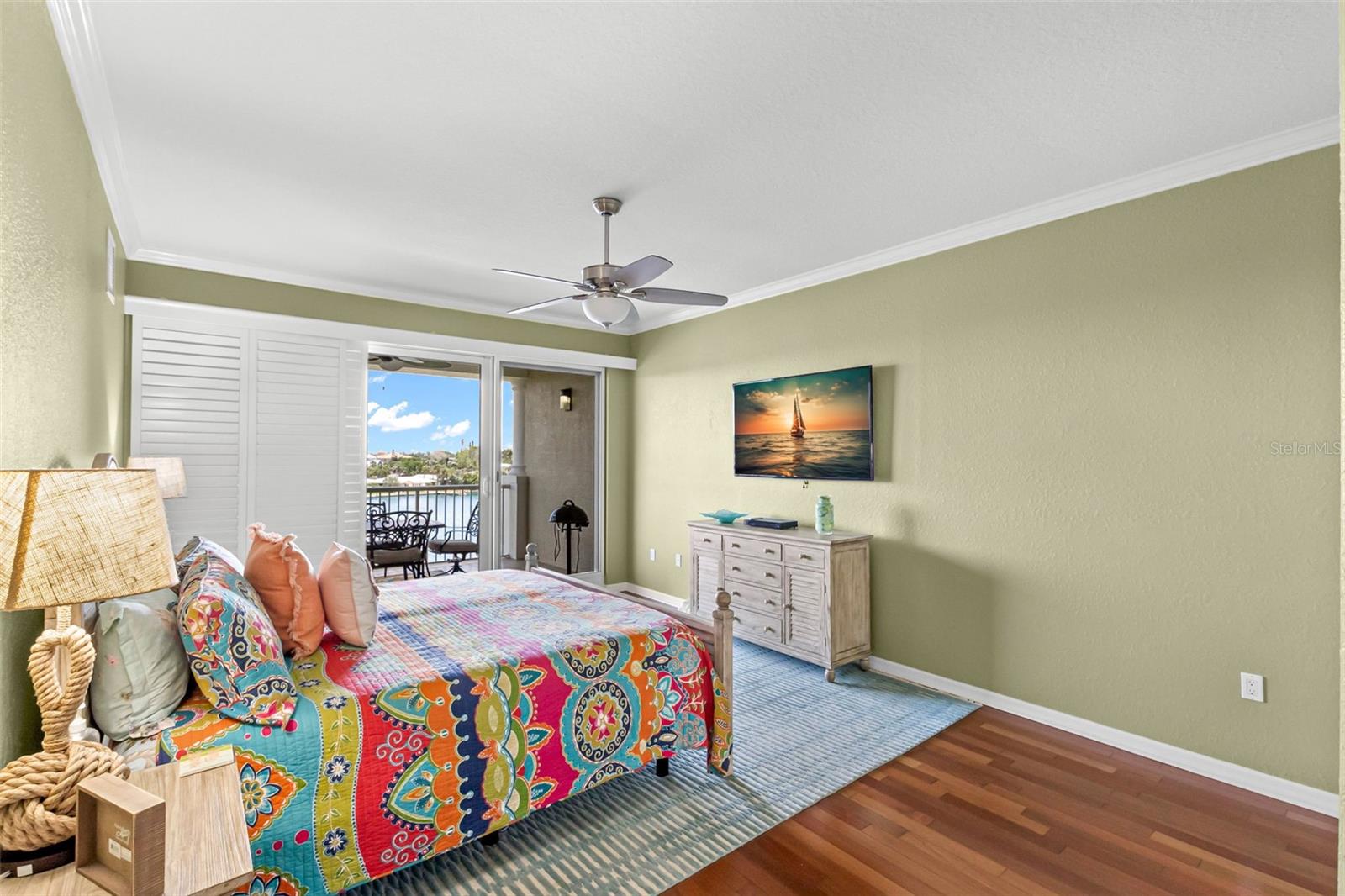 Image 25 of 41 For 3805 Gulf Boulevard 401