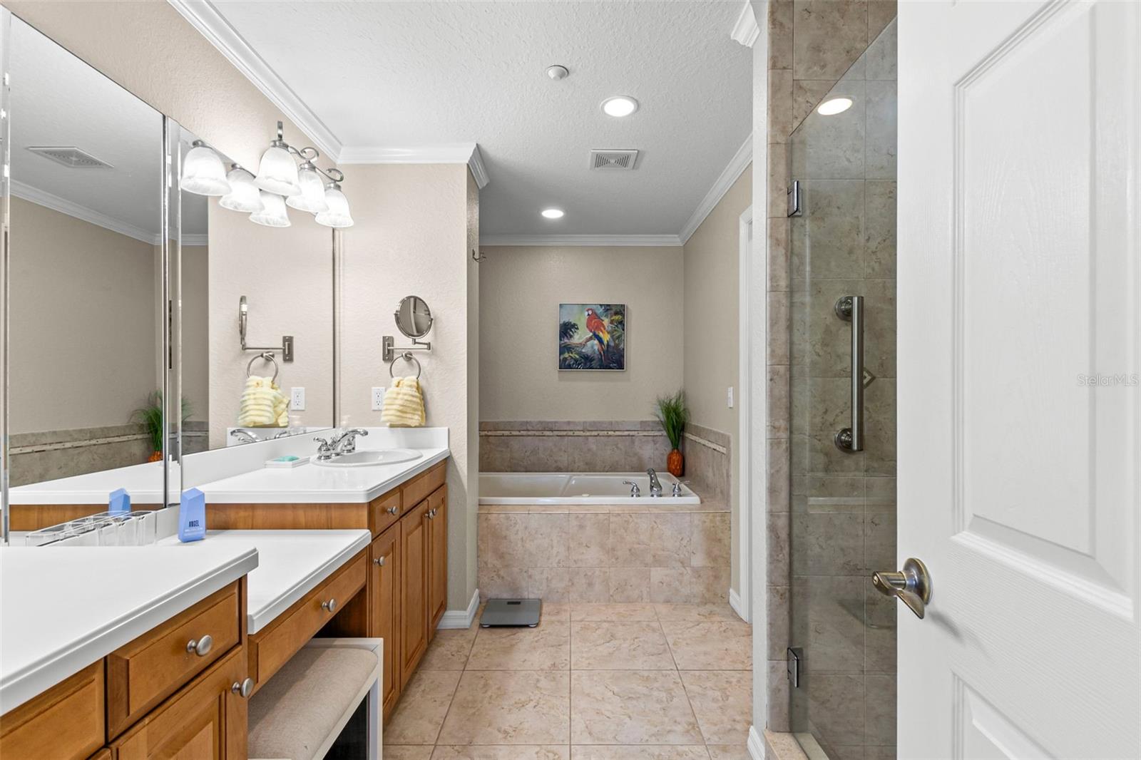 Image 27 of 41 For 3805 Gulf Boulevard 401