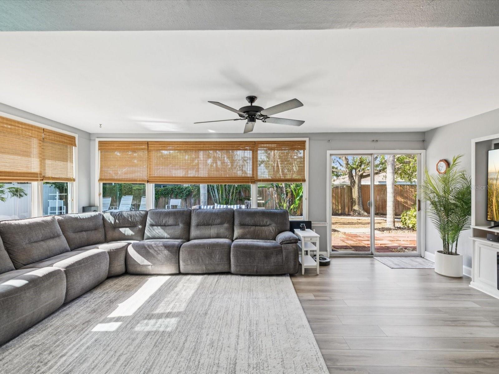Image 14 of 34 For 3750 Avocado Road