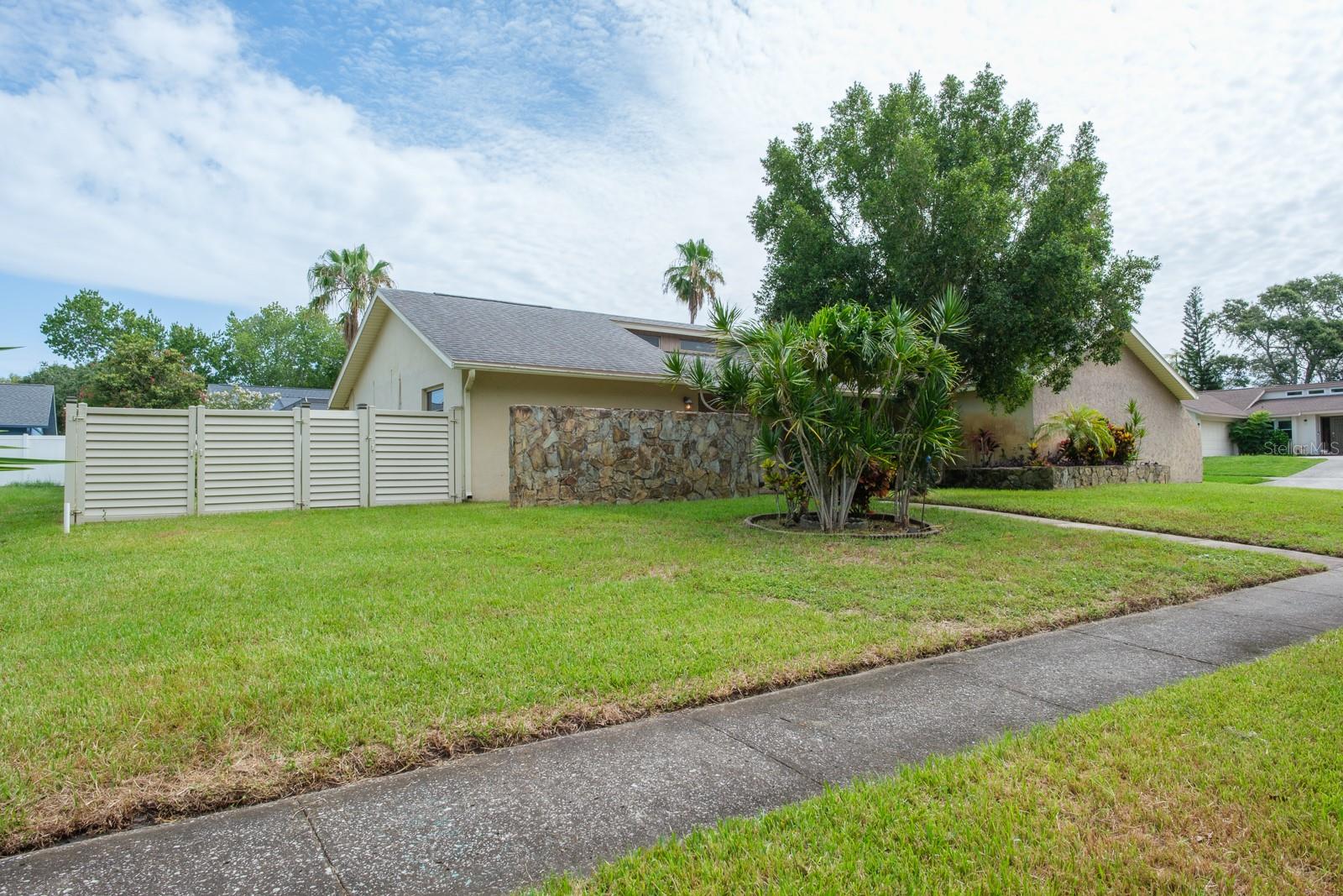 Image 2 of 63 For 2421 Eagle Chase Drive