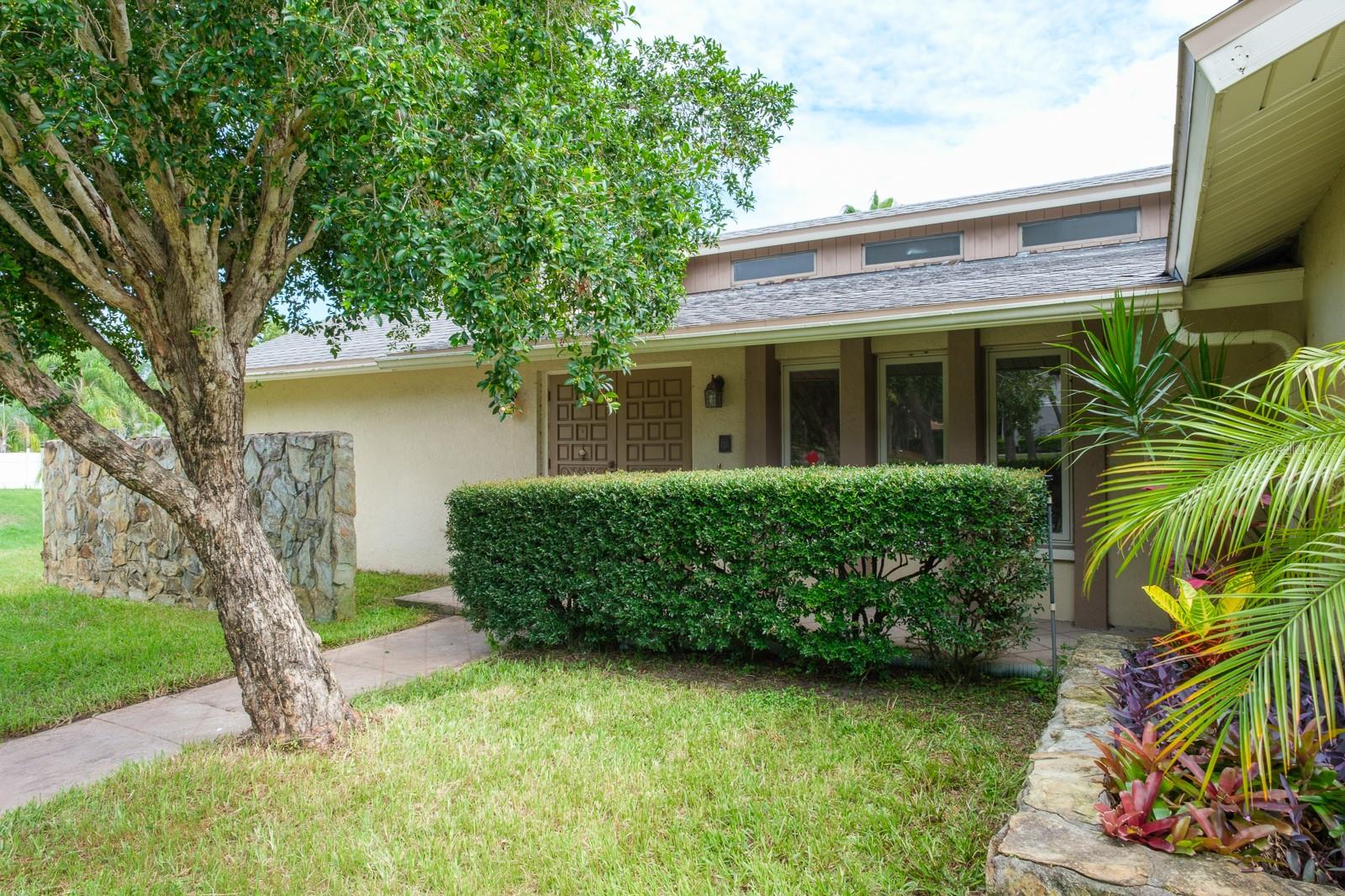 Image 4 of 63 For 2421 Eagle Chase Drive