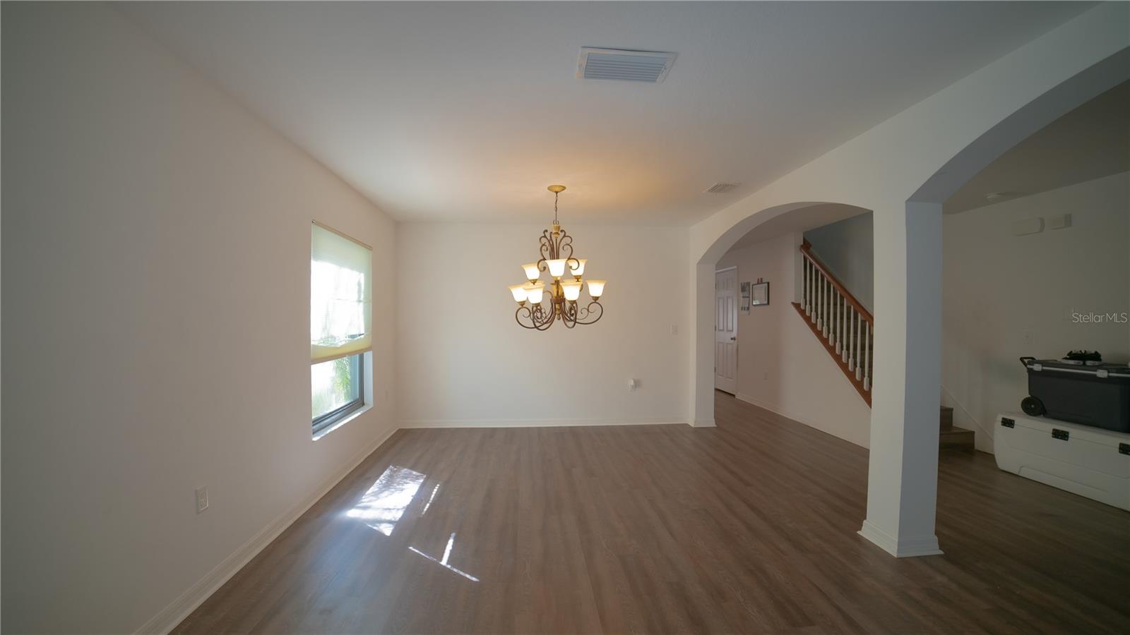 Image 2 of 12 For 1708 Abbey Trace Drive