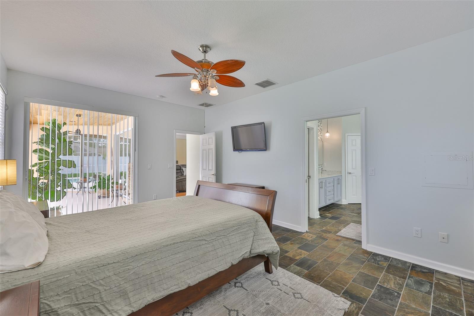 Image 26 of 71 For 12305 Freesia Court