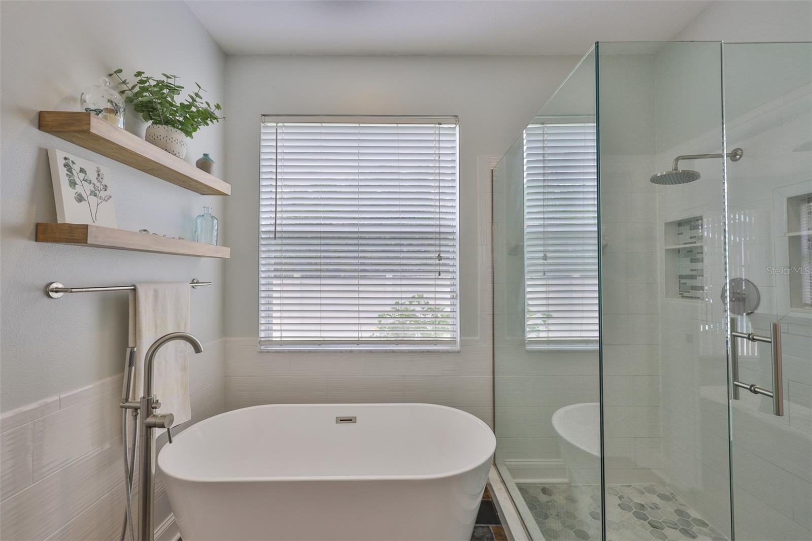Image 31 of 71 For 12305 Freesia Court