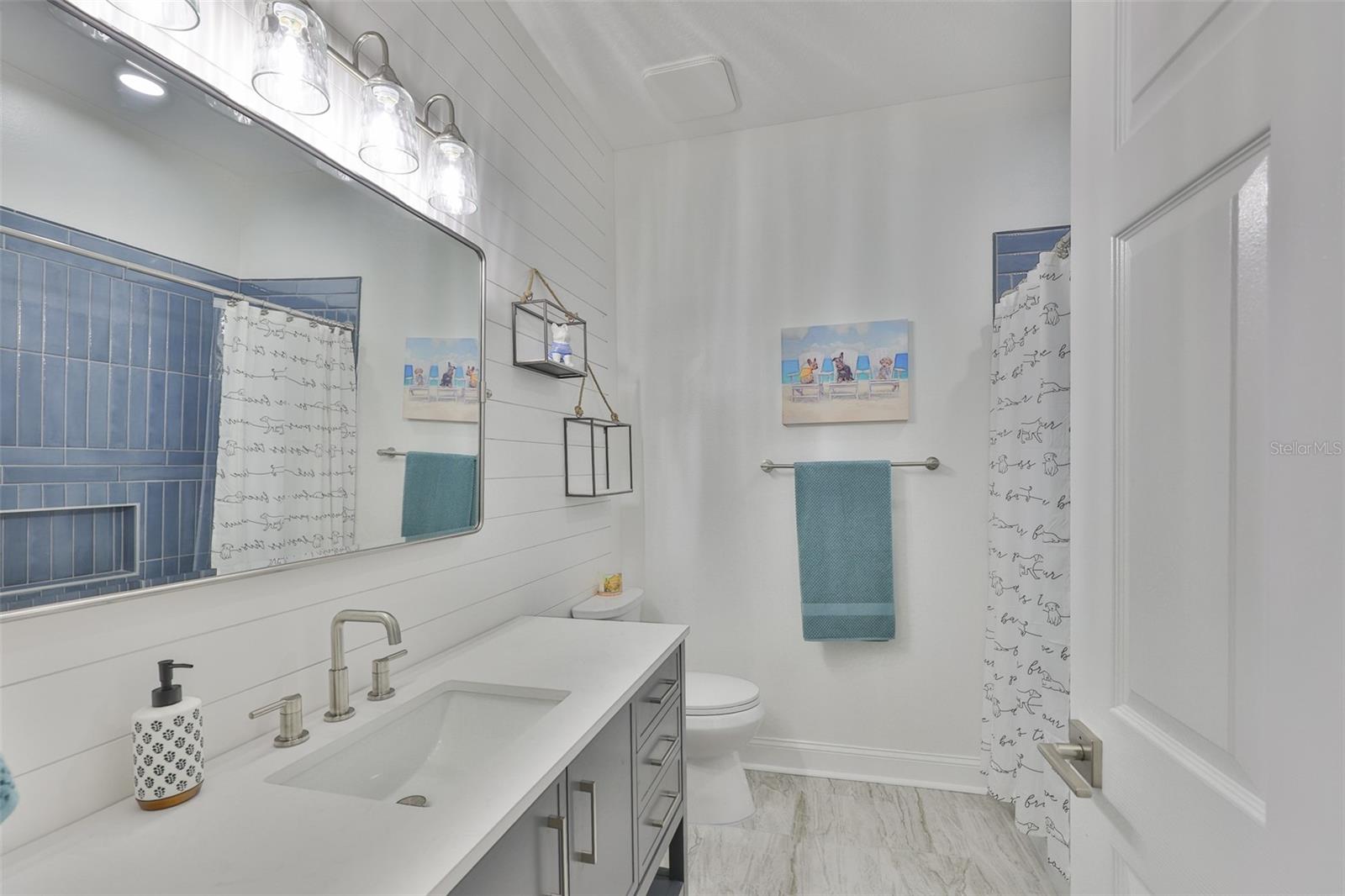 Image 36 of 71 For 12305 Freesia Court