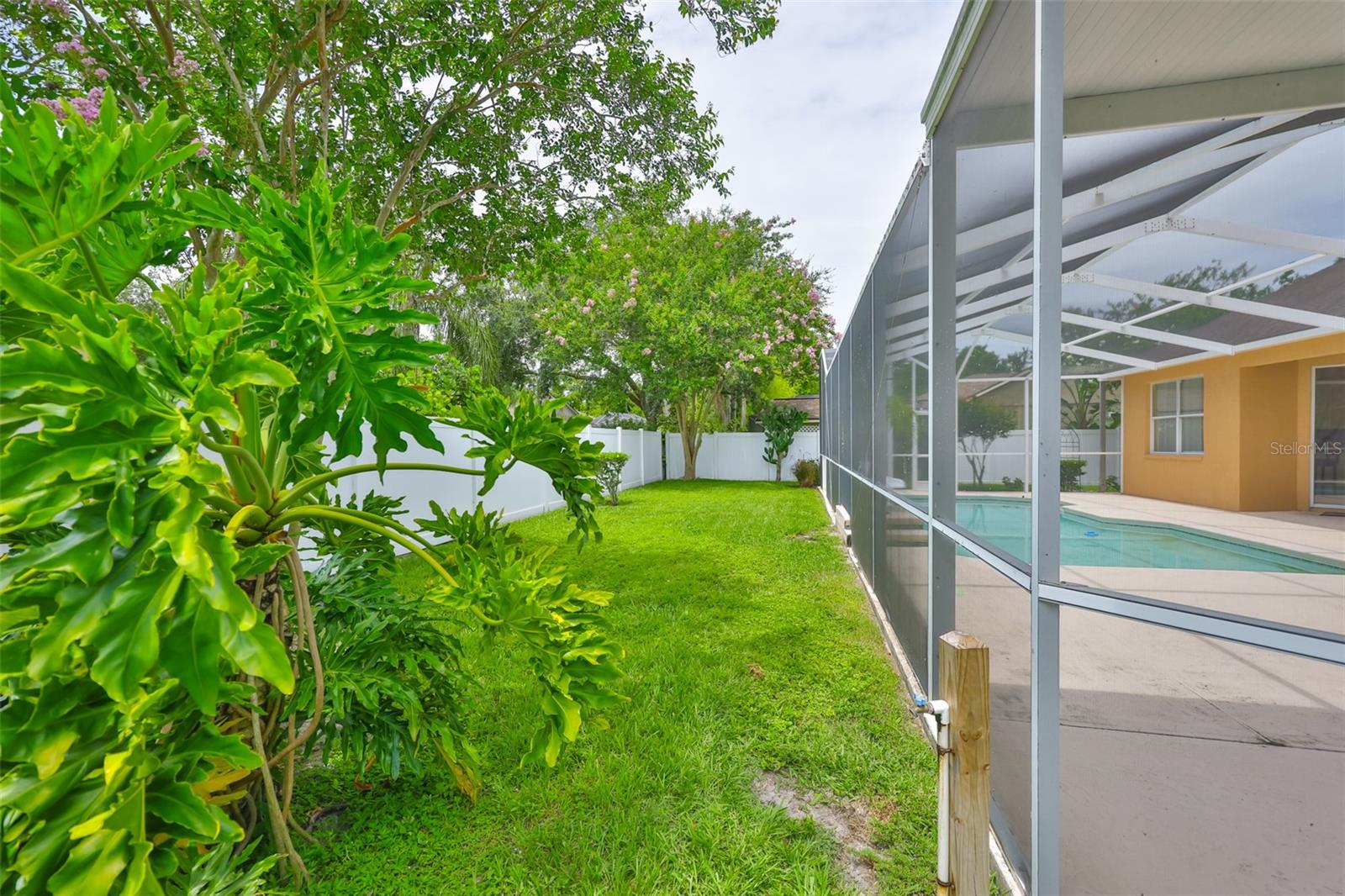 Image 55 of 71 For 12305 Freesia Court