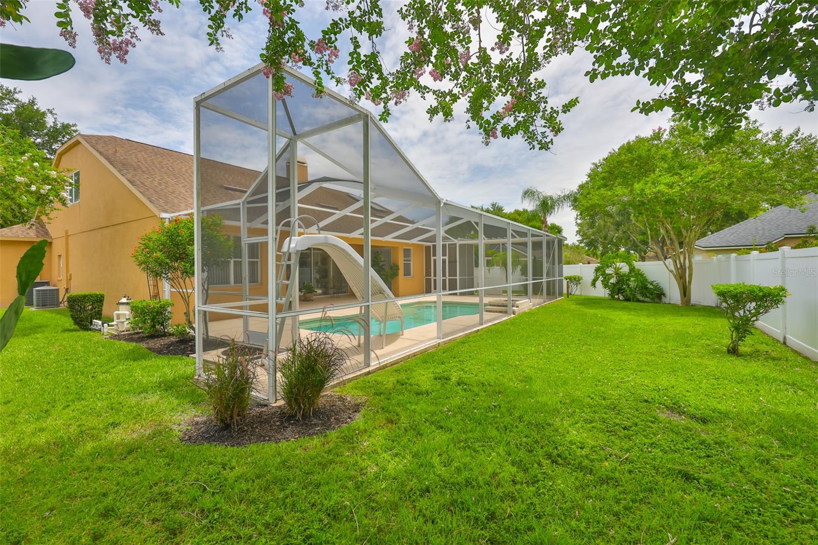 Image 57 of 71 For 12305 Freesia Court