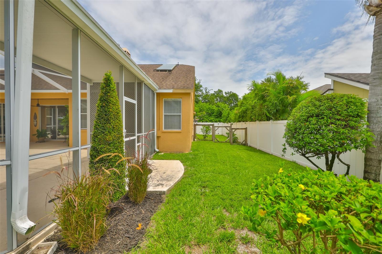 Image 58 of 71 For 12305 Freesia Court