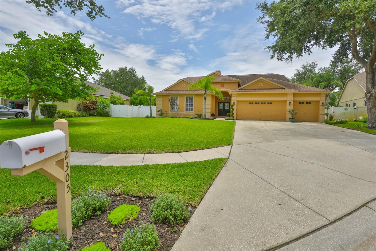 Image 59 of 71 For 12305 Freesia Court