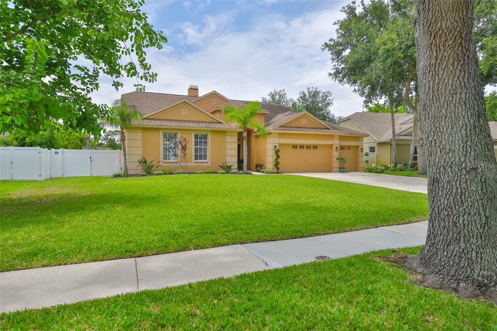 Image 60 of 71 For 12305 Freesia Court