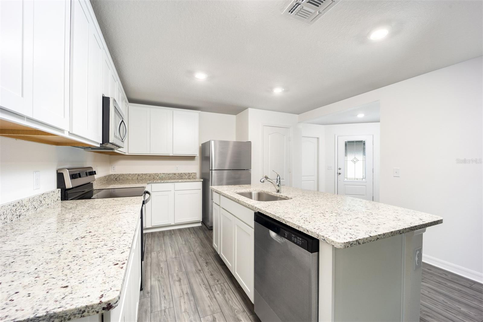 Image 7 of 19 For 3172 Seville Street