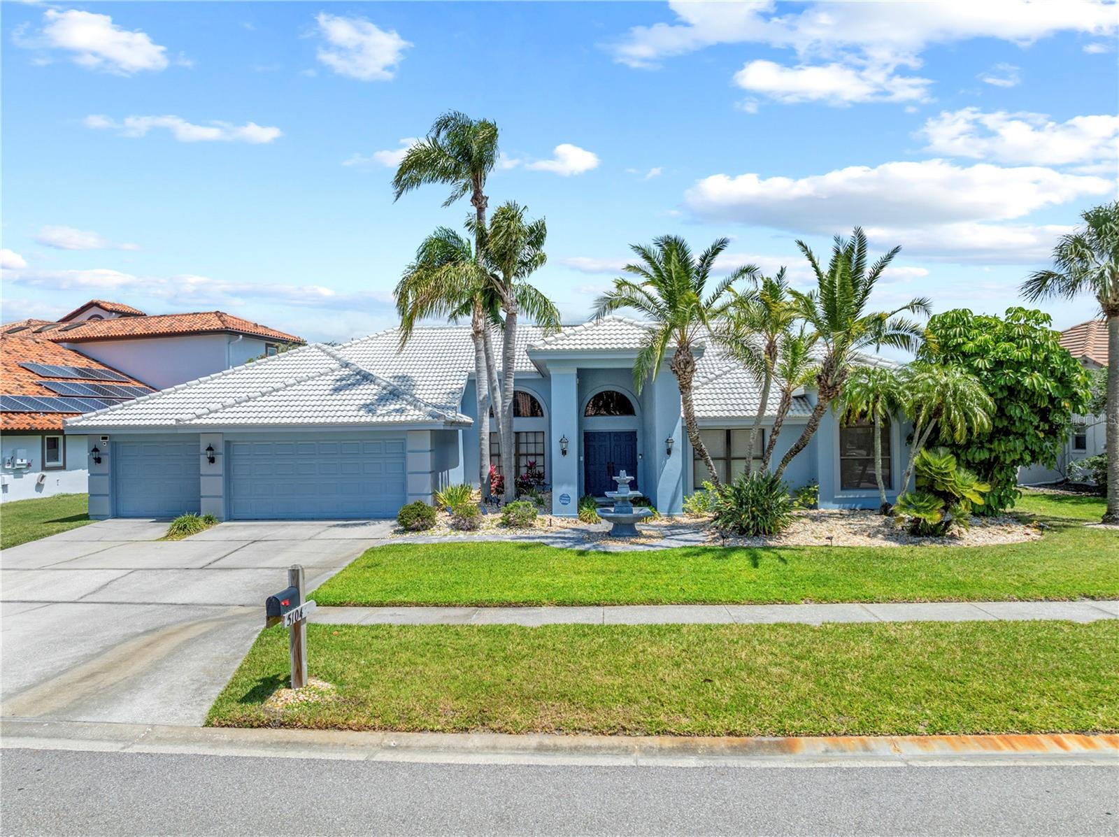 Details for 5104 Longboat Boulevard, TAMPA, FL 33615