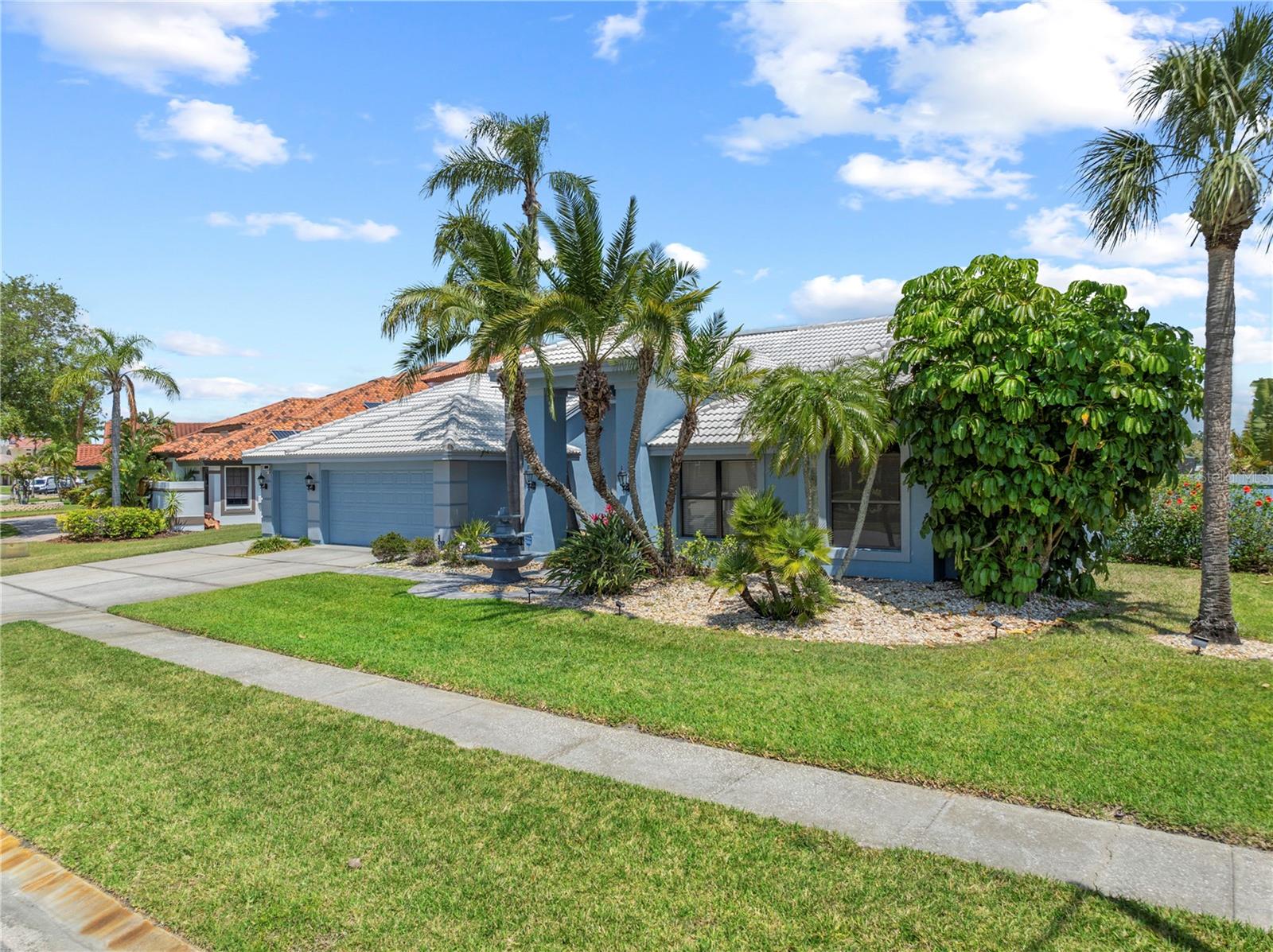 Image 15 of 75 For 5104 Longboat Boulevard