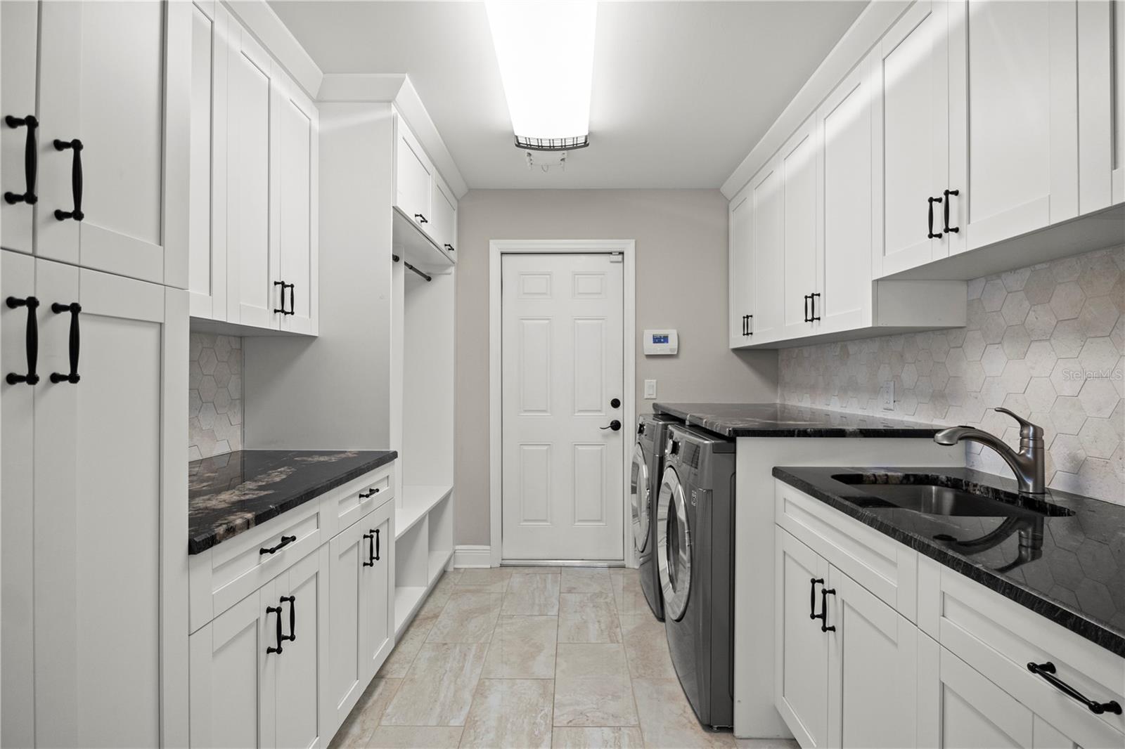 Image 27 of 75 For 5104 Longboat Boulevard