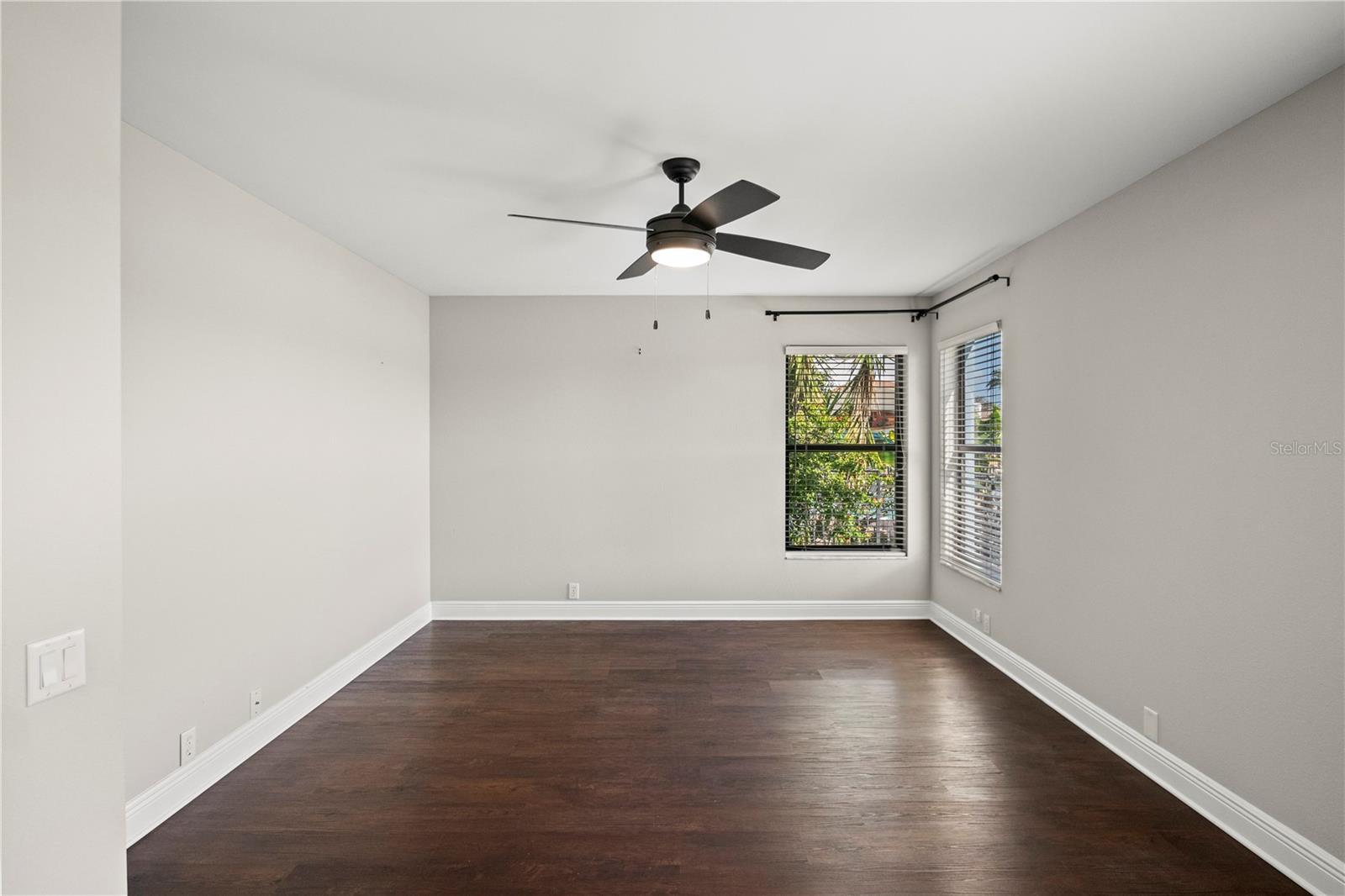 Image 34 of 75 For 5104 Longboat Boulevard