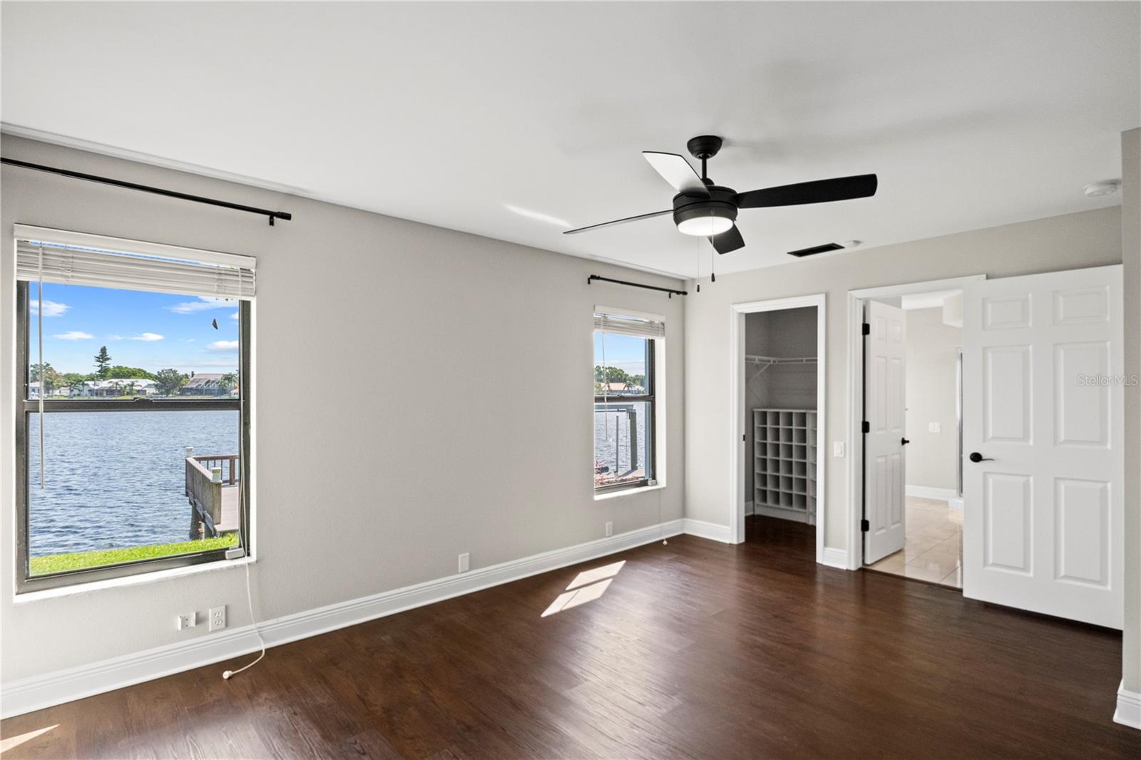 Image 35 of 75 For 5104 Longboat Boulevard