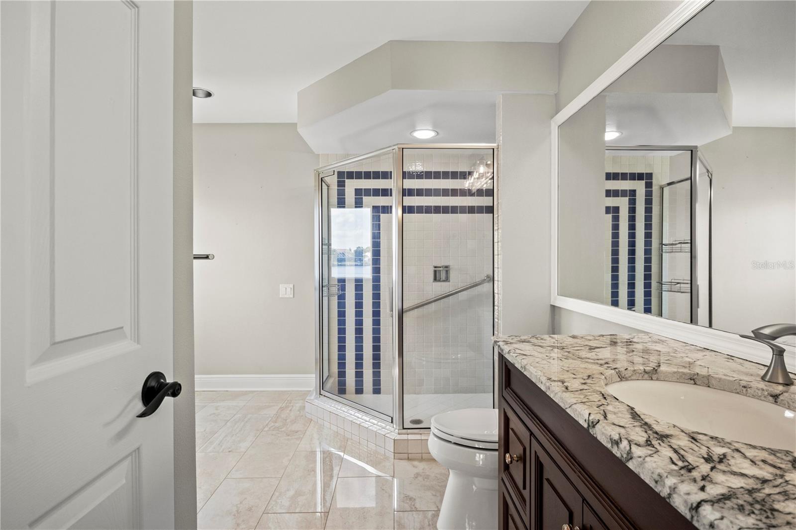 Image 38 of 75 For 5104 Longboat Boulevard