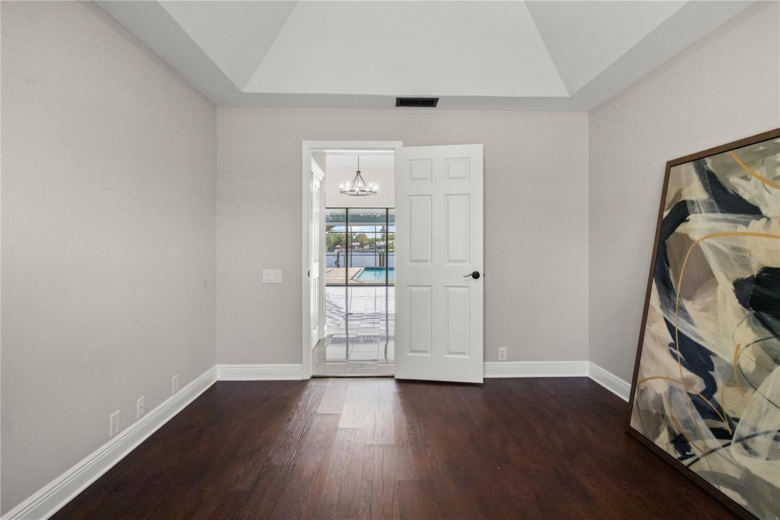 Image 41 of 75 For 5104 Longboat Boulevard