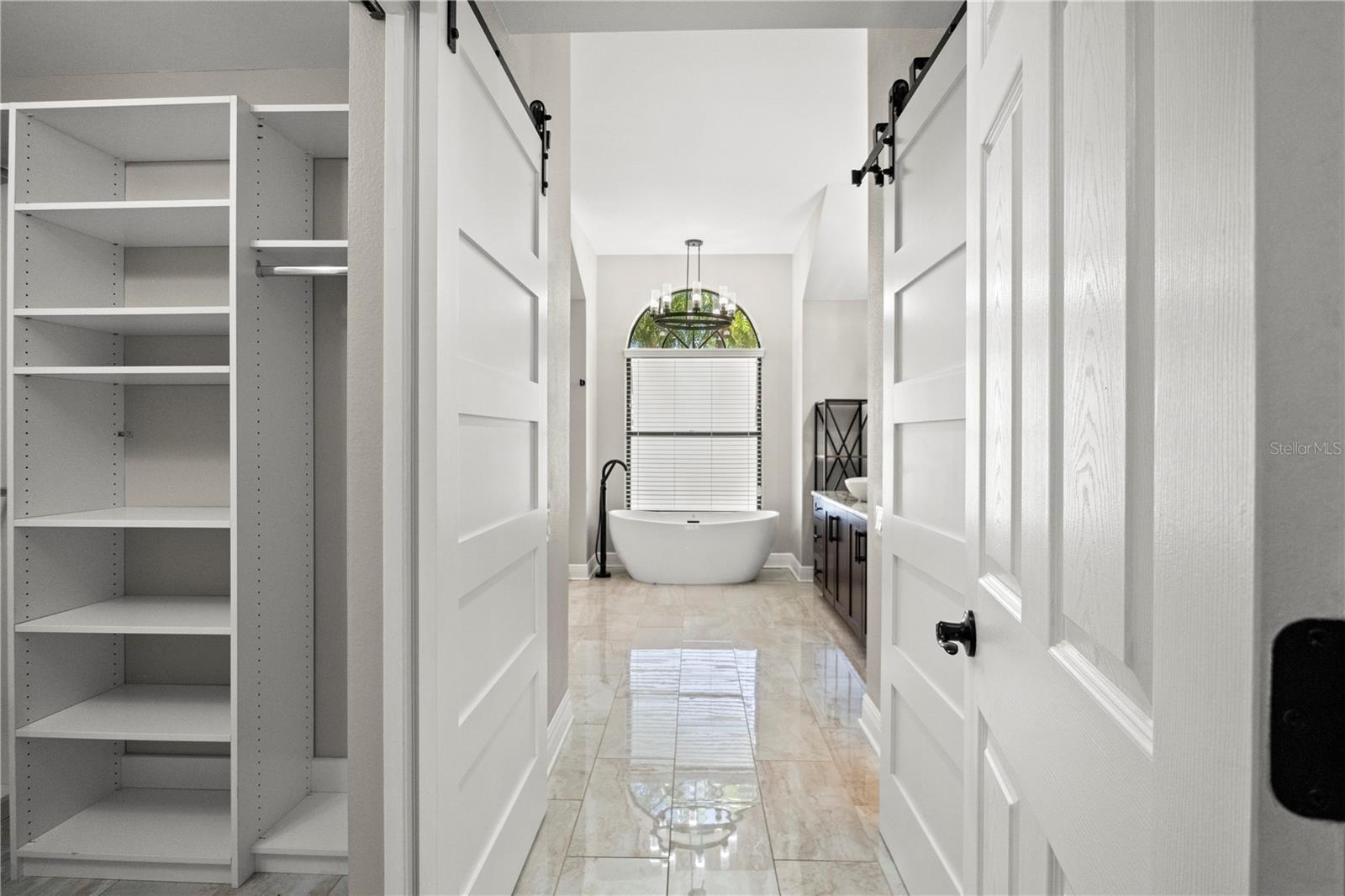 Image 49 of 75 For 5104 Longboat Boulevard