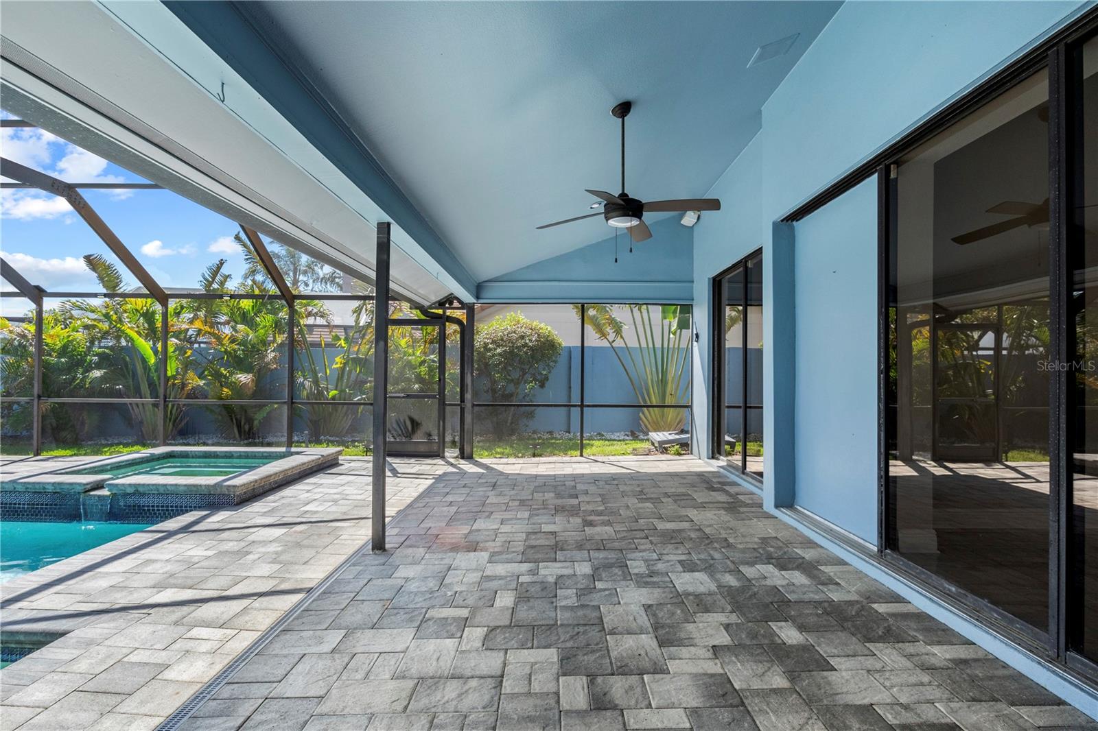 Image 57 of 75 For 5104 Longboat Boulevard
