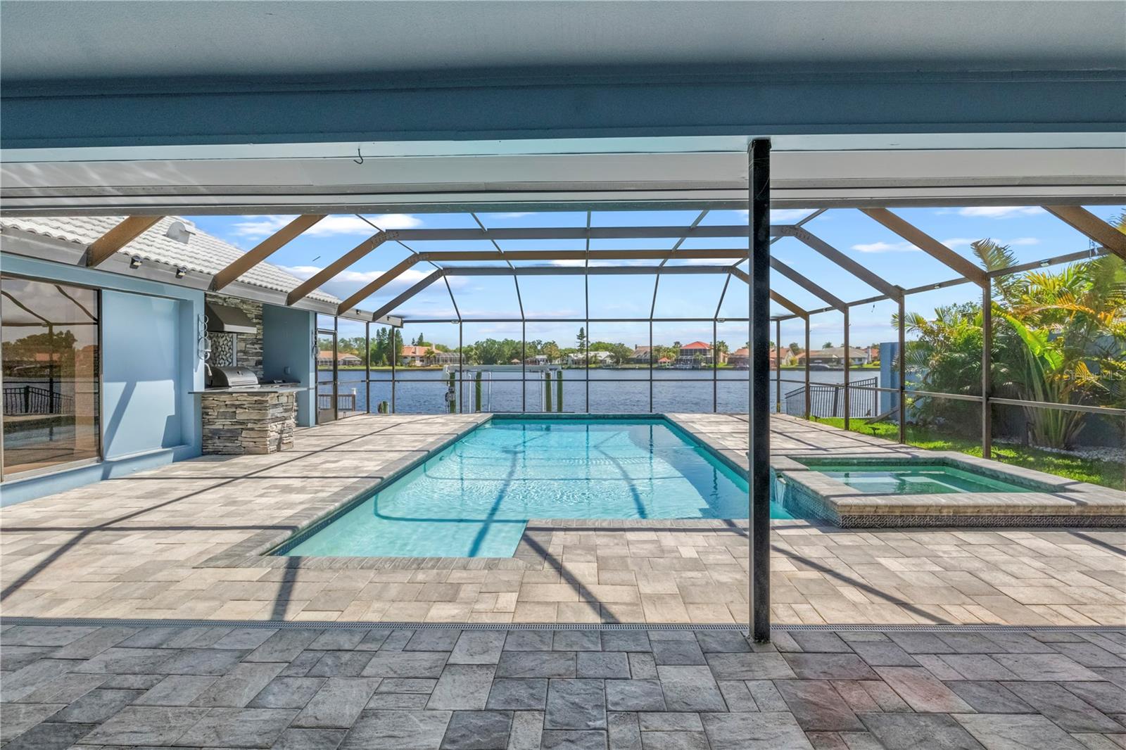 Image 58 of 75 For 5104 Longboat Boulevard