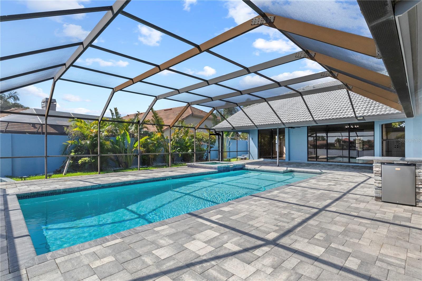Image 61 of 75 For 5104 Longboat Boulevard