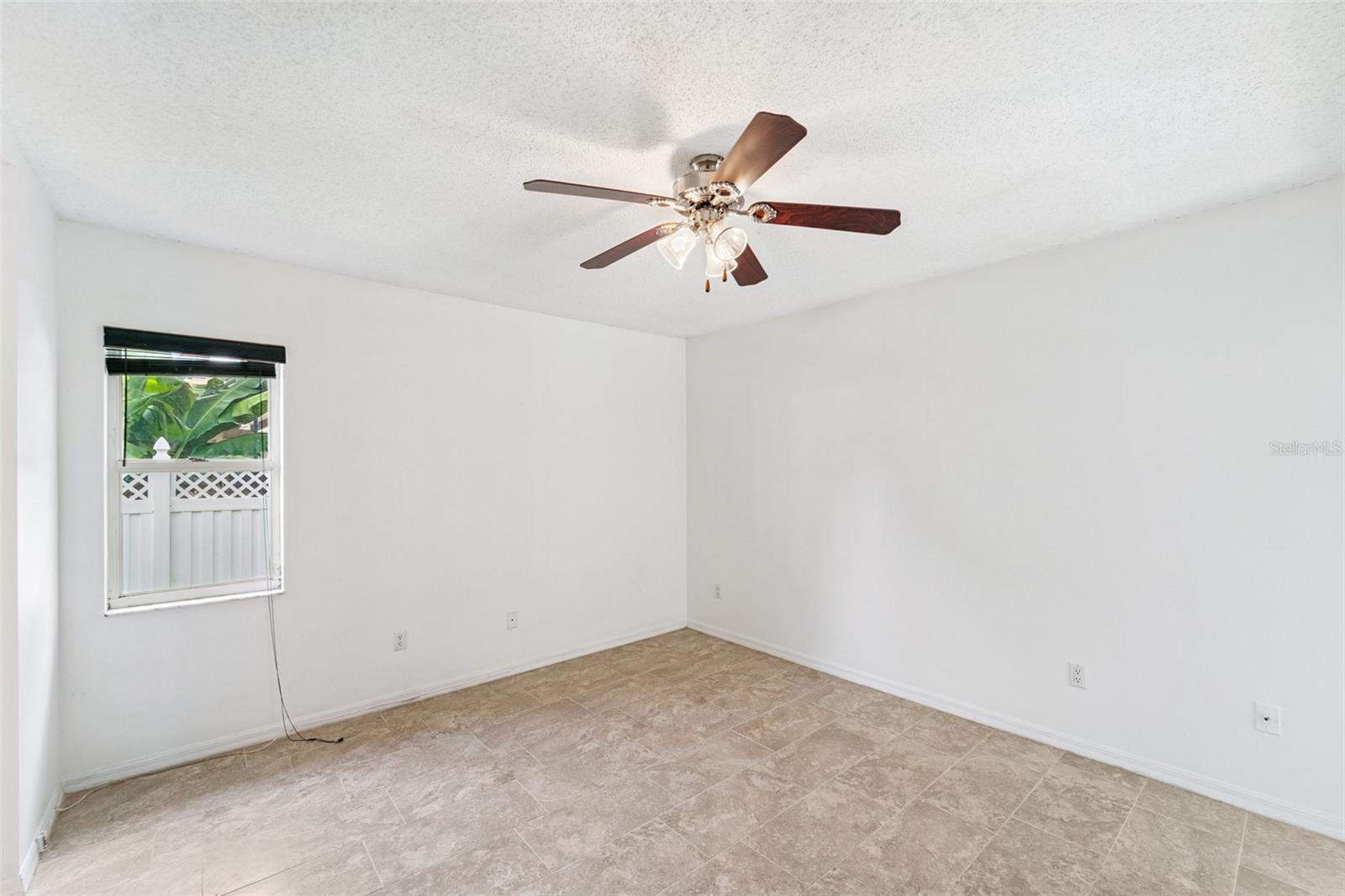 Image 23 of 31 For 16505 Cayman Drive