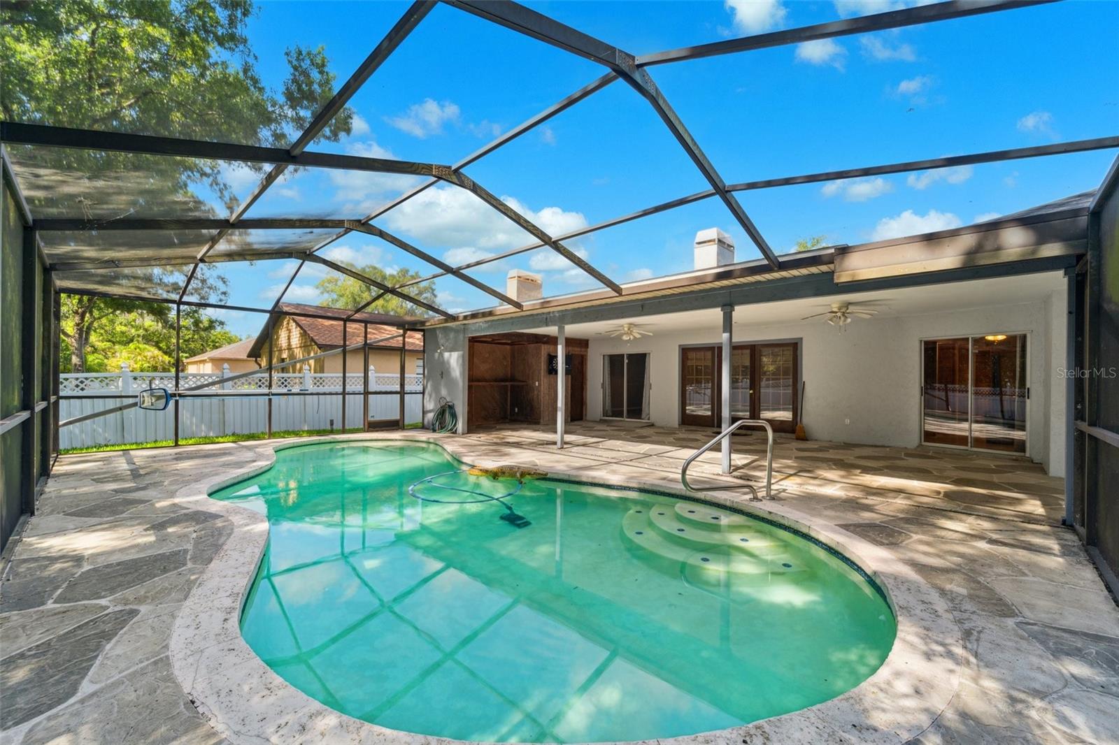 Image 26 of 31 For 16505 Cayman Drive