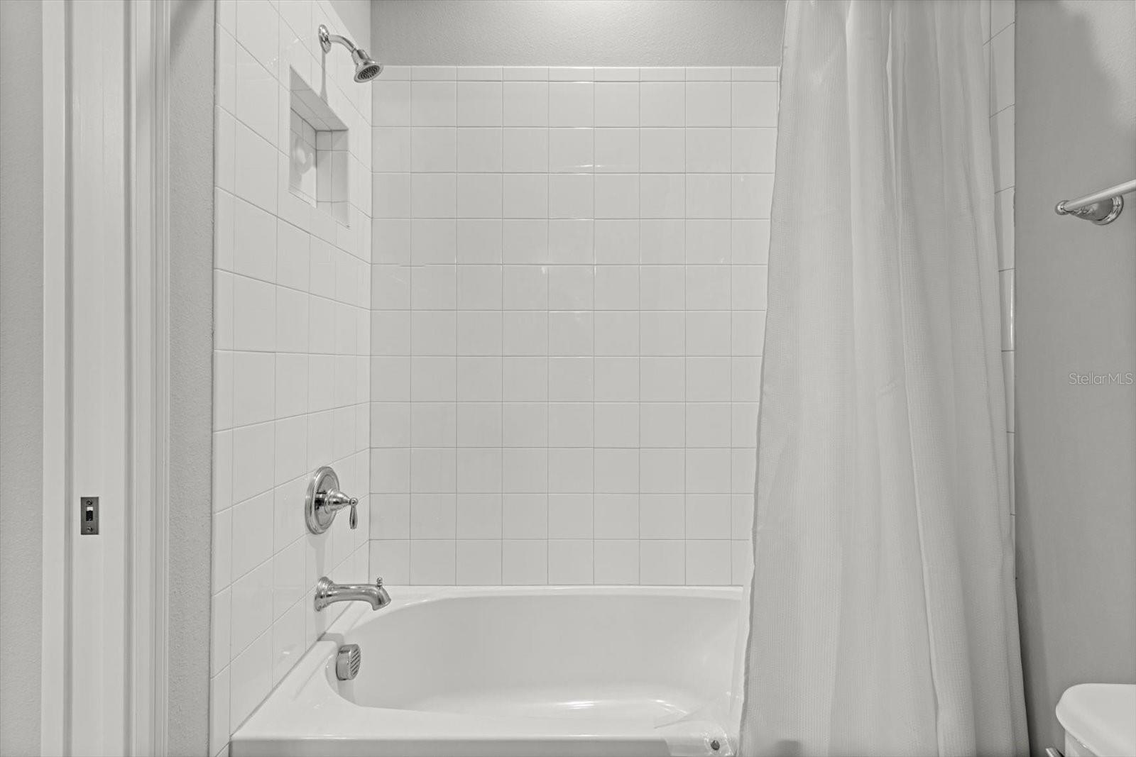 Listing photo id 20 for 4745 Tramanto Lane