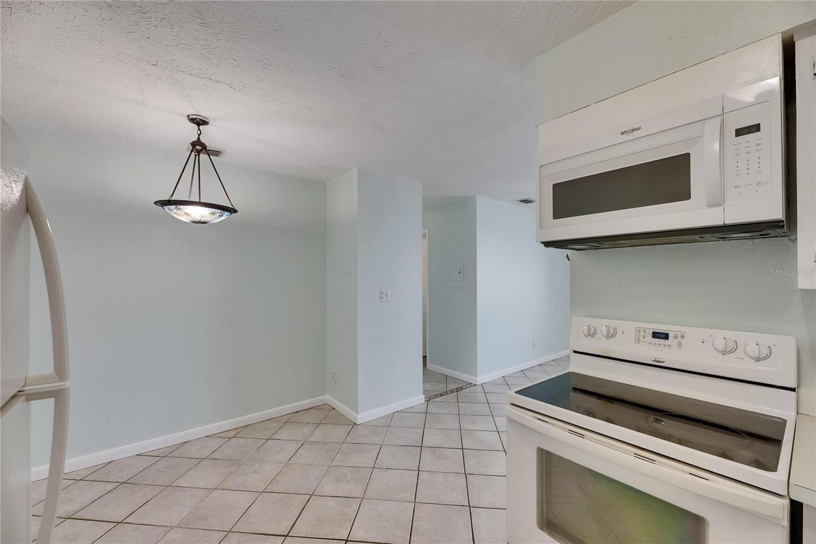 Image 14 of 31 For 1049 Apollo Beach Boulevard D