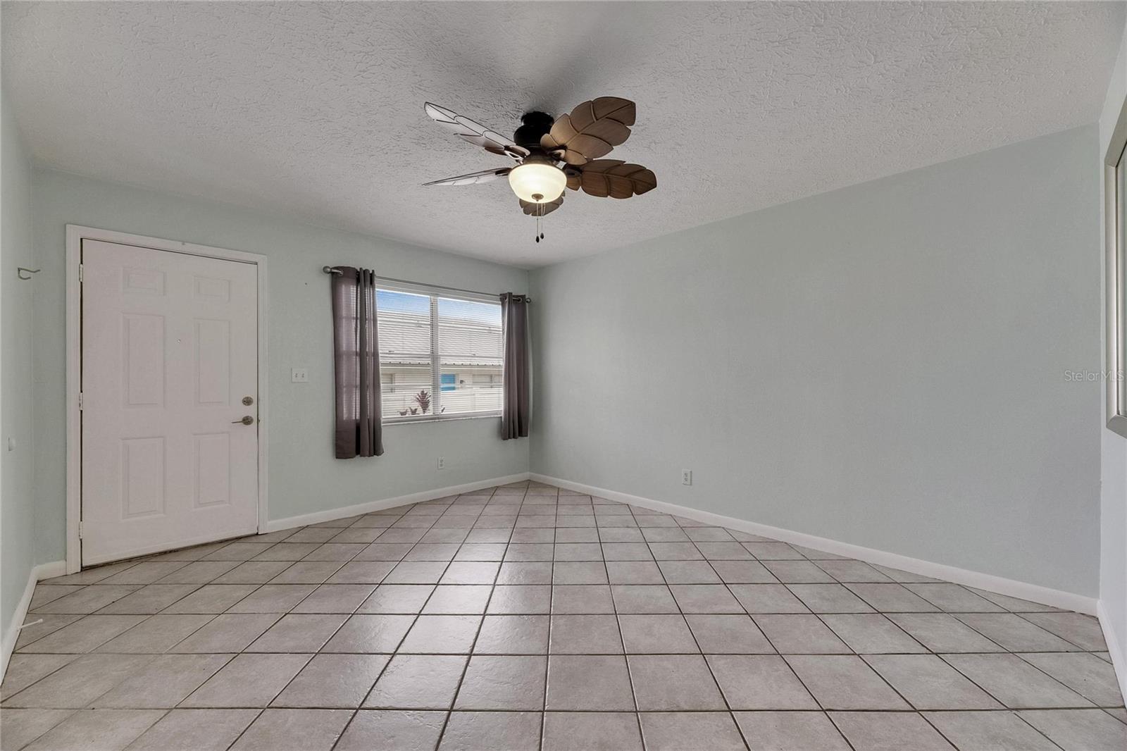 Image 9 of 31 For 1049 Apollo Beach Boulevard D