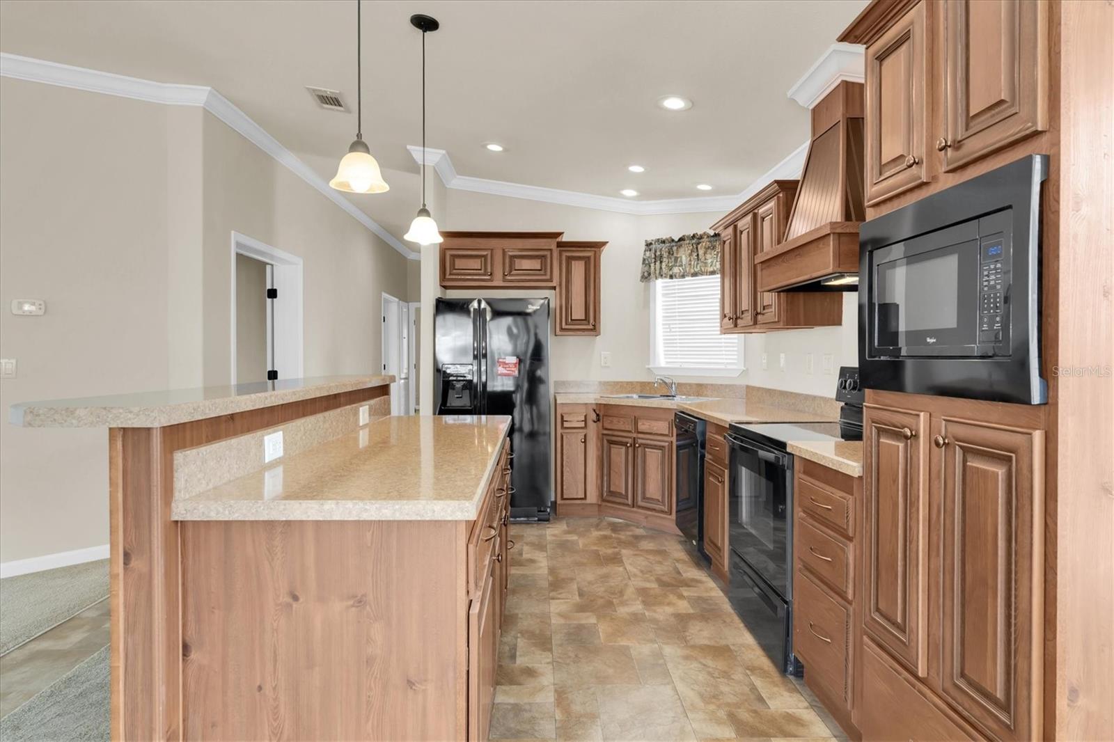 Image 14 of 64 For 9790 66th Street N 128