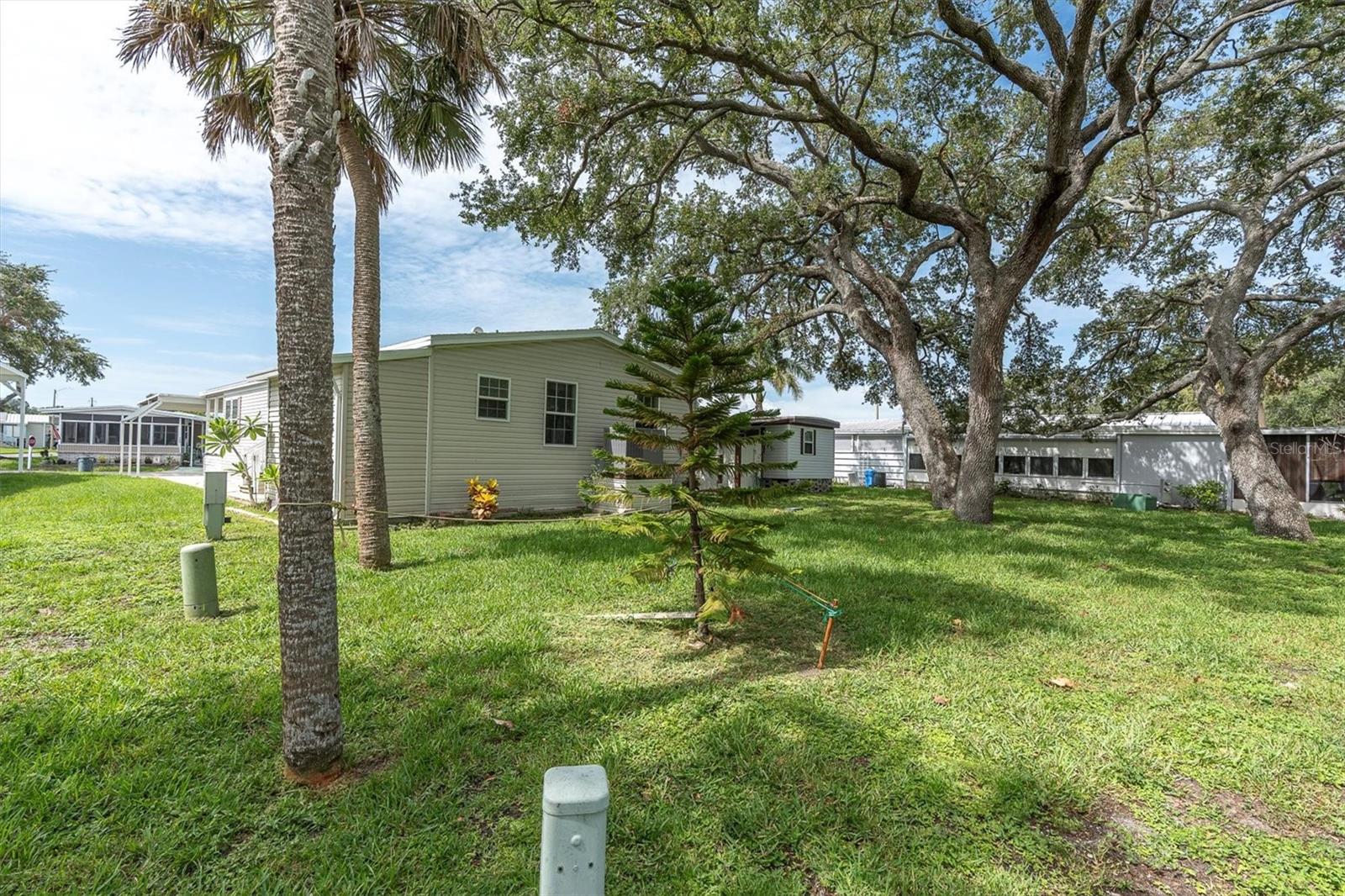 Image 38 of 64 For 9790 66th Street N 128